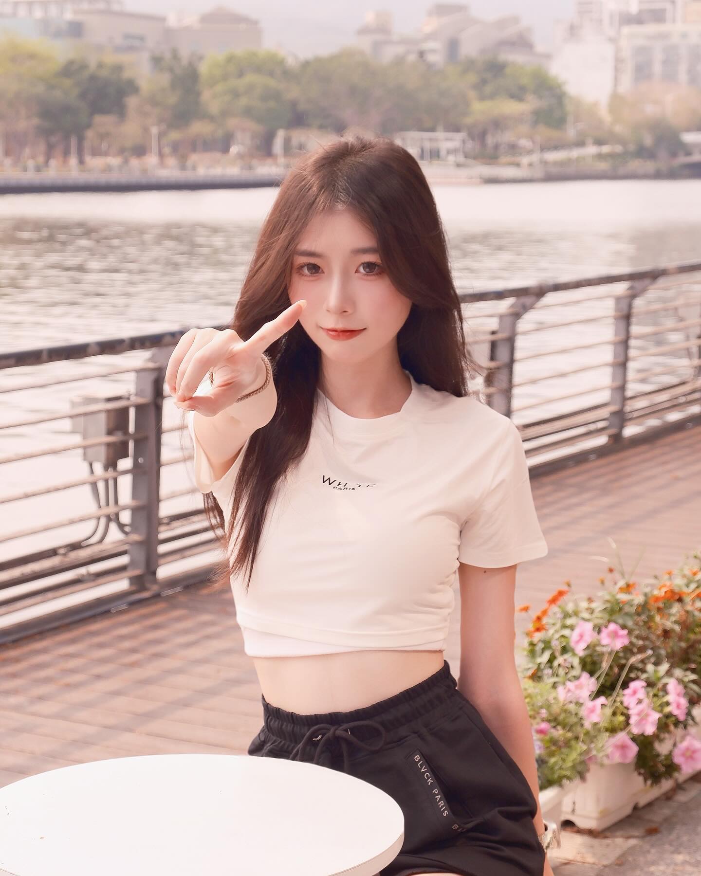 「陳琪茵」展露完美身材 邪惡美尻讓人看了慾火焚身-第1章-图片3