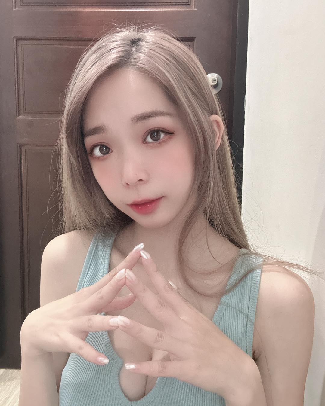 「千緒Tracy」雪白肌袒露誘惑把你給征服-第1章-图片7