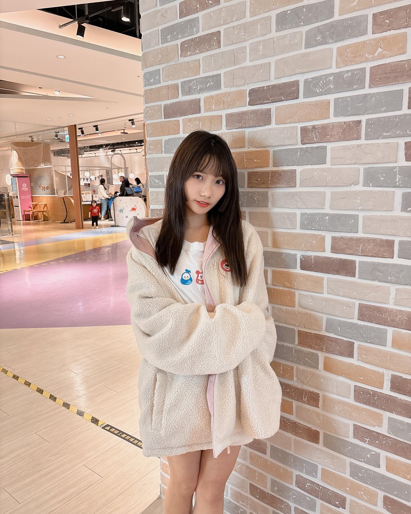 正妹「Nimo尼莫」甜美臉蛋粉嫩肌膚全現 深受粉絲喜愛-第1章-图片8