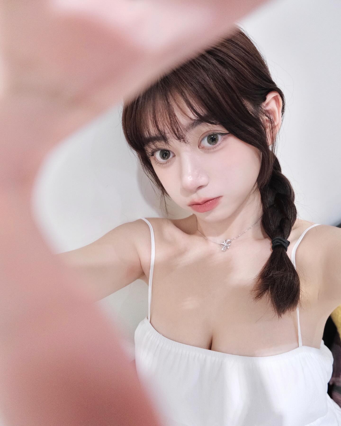 氣質小姐姐「以涵」甜美外型加上火辣身材 迷倒眾人-第1章-图片2