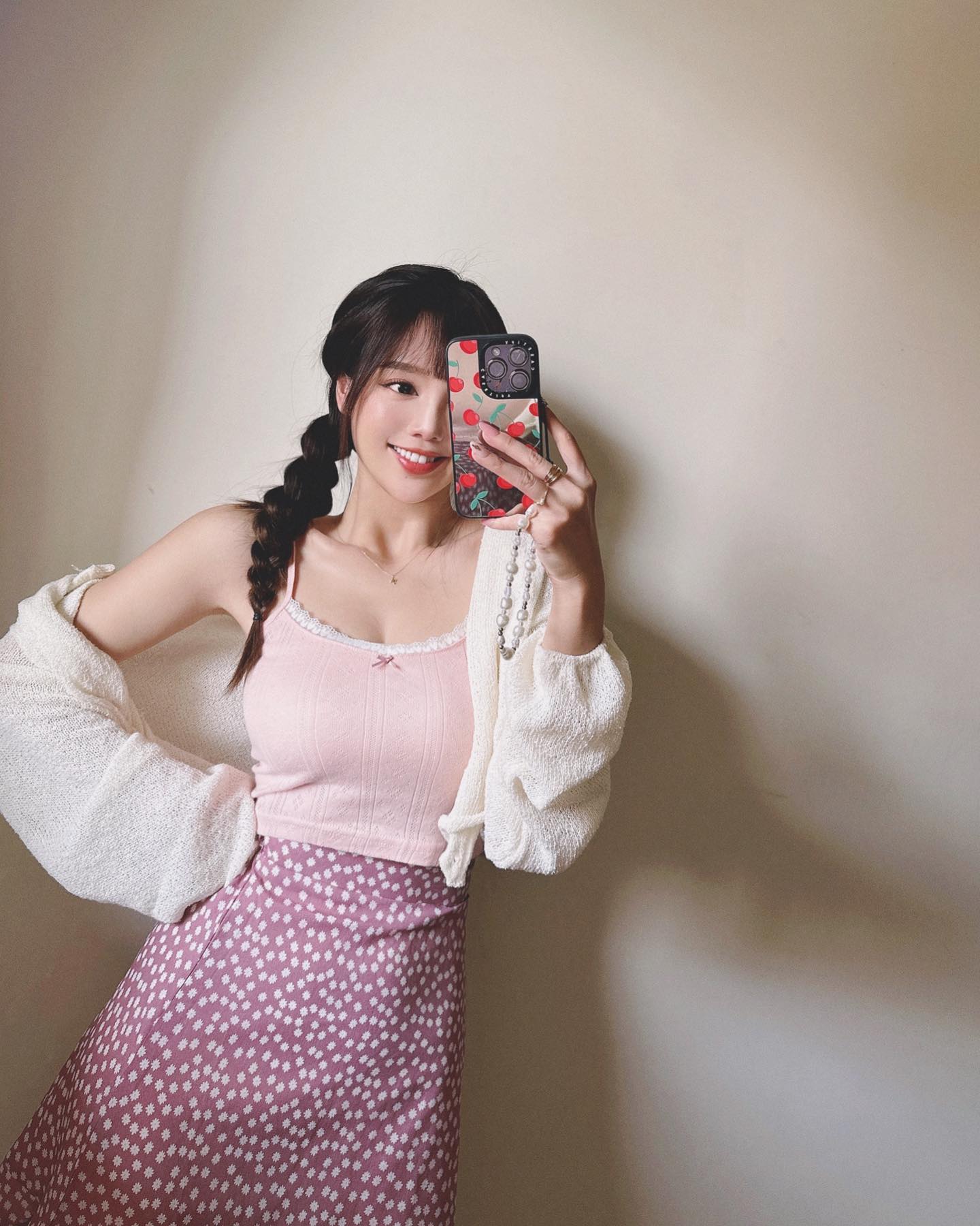 氣質網紅「丘涵」水汪大眼電力十足 美體超吸睛-第1章-图片1