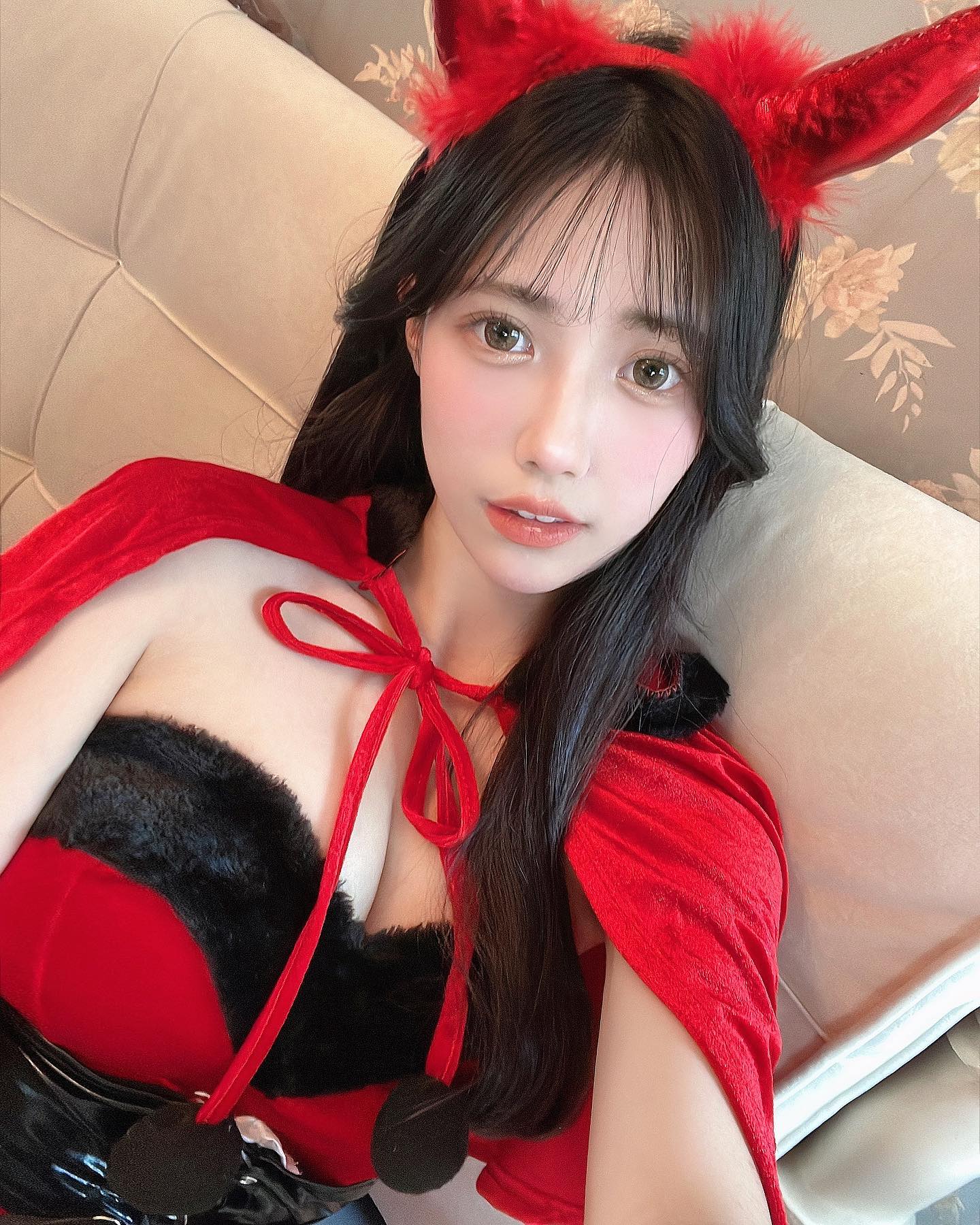 極品嫩模「張七七」 白嫩雪乳鮮嫩欲垂 滿滿誘惑無法抗拒-第1章-图片9