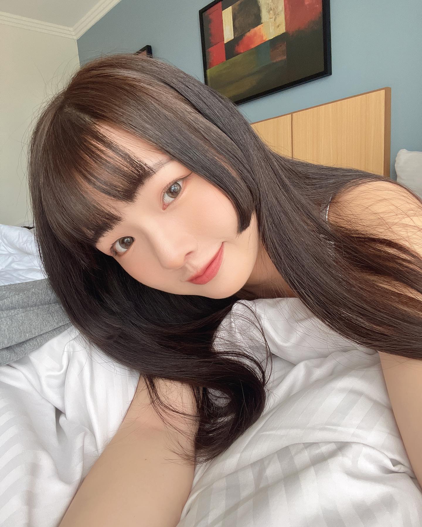 甜美小隻馬「Joy」誘人的白皙深溝 實在太犯規-第1章-图片4