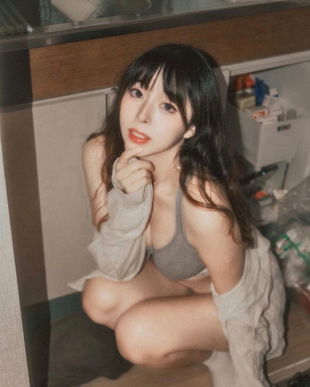 你的 CK 超人已上線！超辣甜美正妹 Holly　原來是醫學系高材生！-第1章-图片4