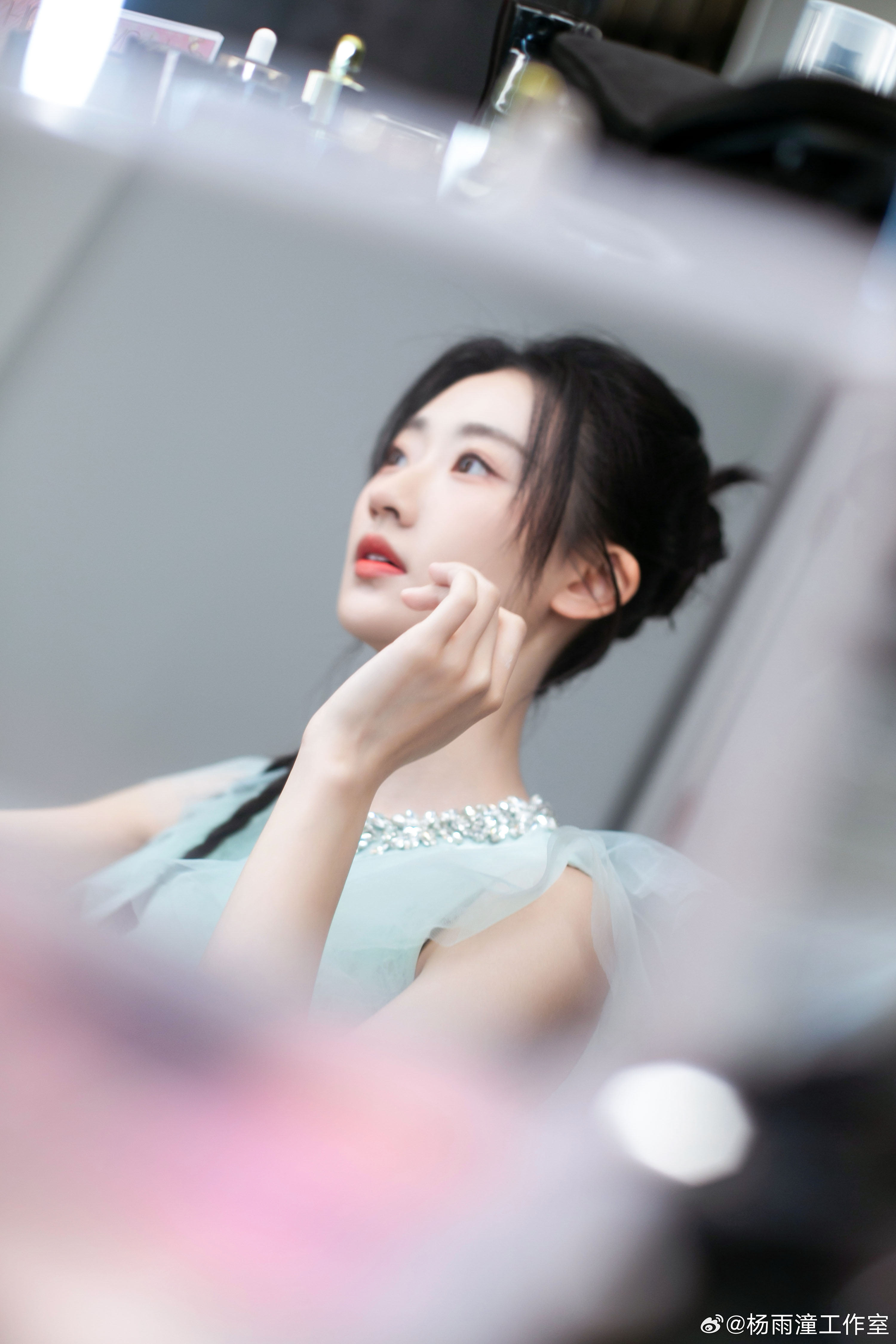 瞳彩盈盈，靈動掬清輝—楊雨潼[高清套圖]-第1章-图片2