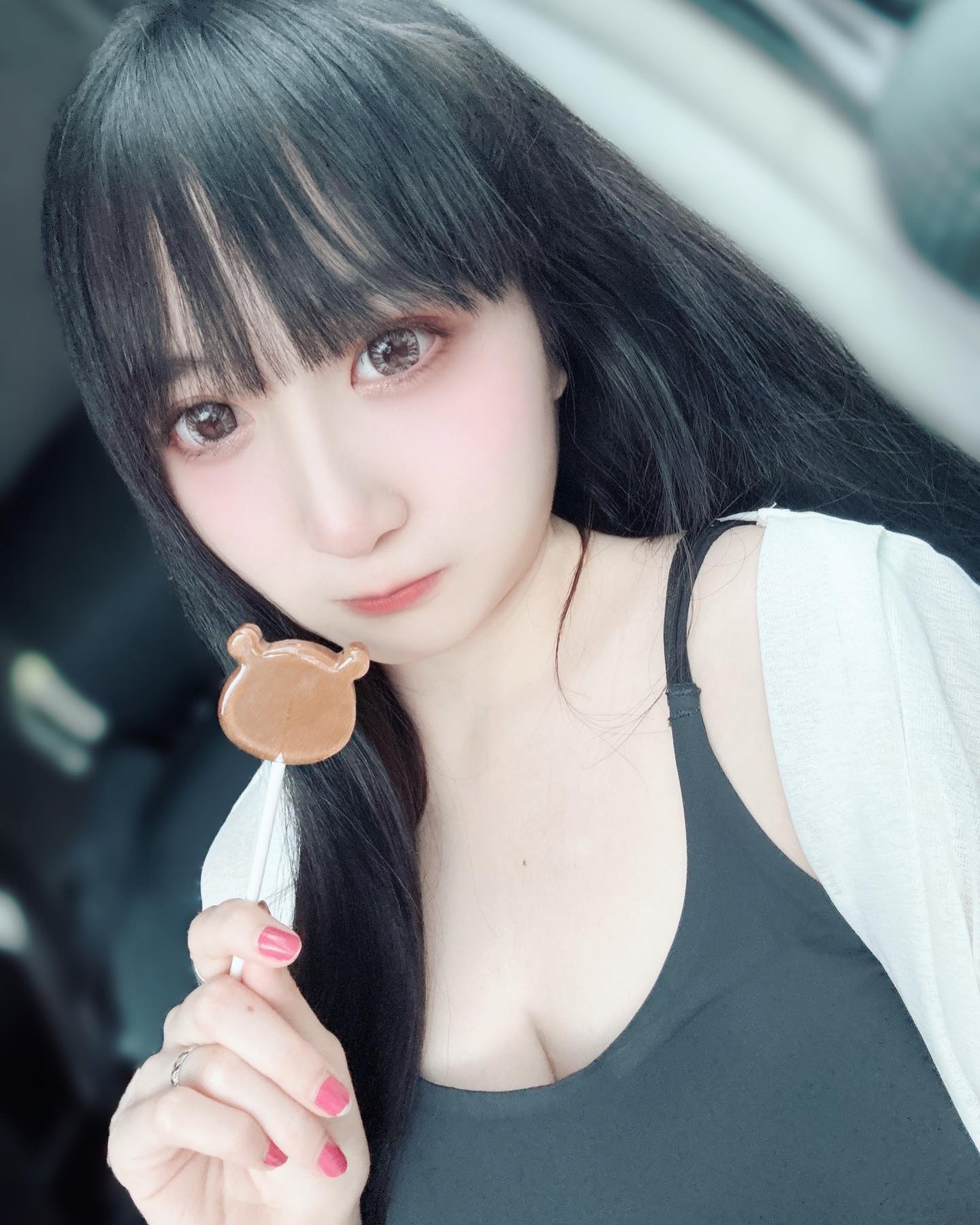 「淮淮 」白嫩雪乳搭配優質長腿.....性感迷人-第1章-图片2