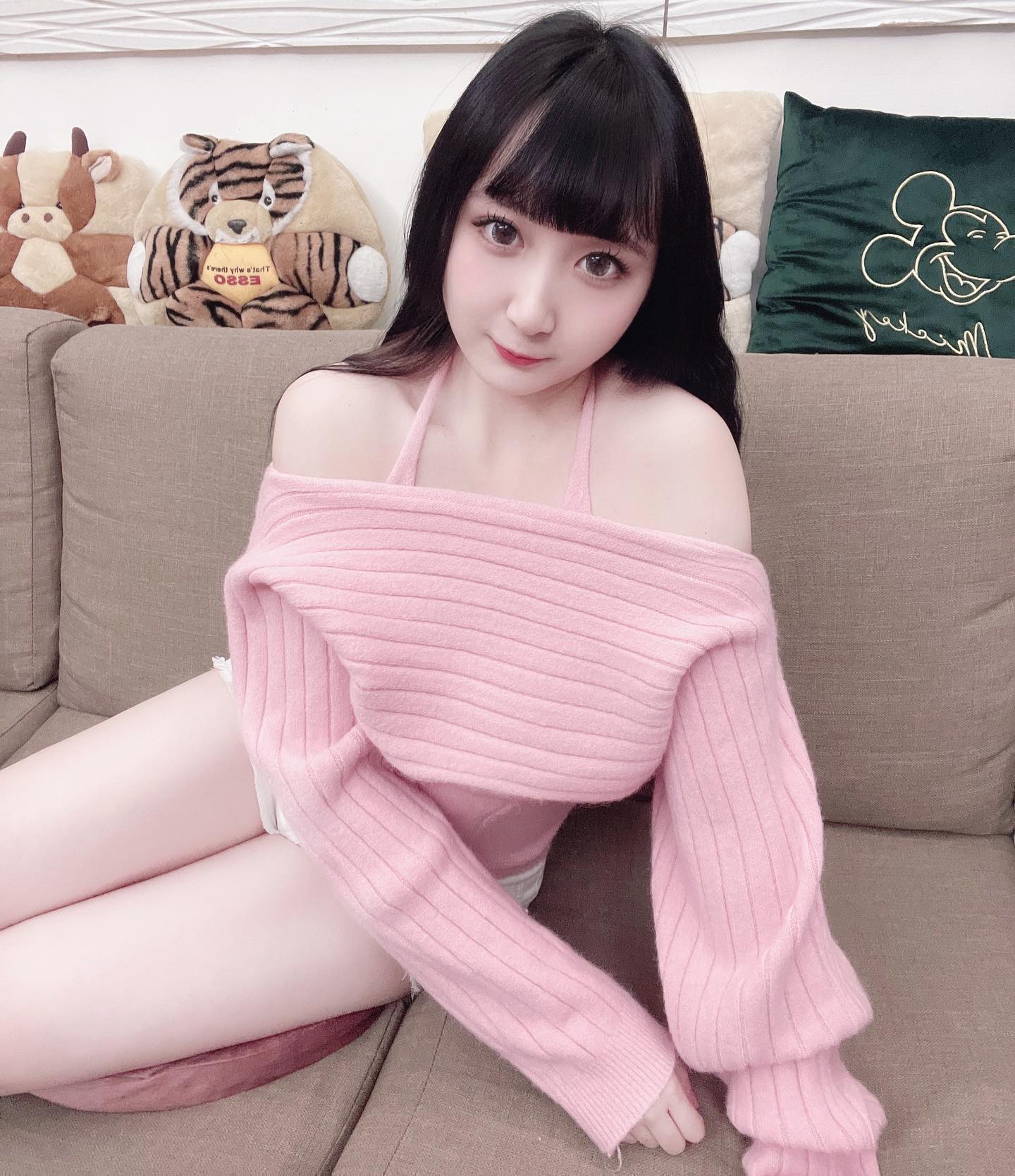 「淮淮 」白嫩雪乳搭配優質長腿.....性感迷人-第1章-图片6