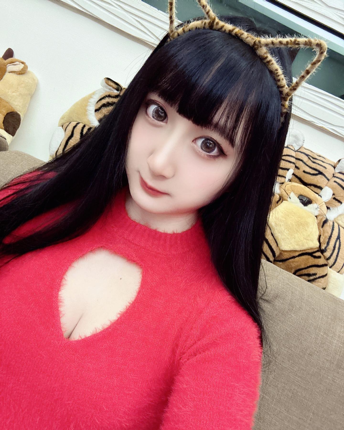 「淮淮 」白嫩雪乳搭配優質長腿.....性感迷人-第1章-图片9