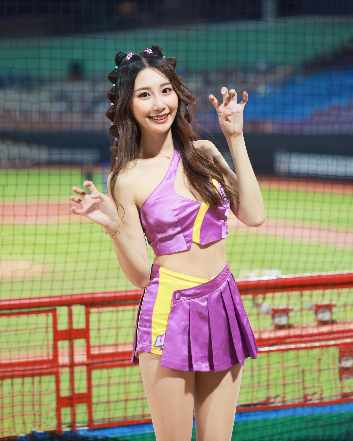 長腿正妹「Wendy」 性感體態引人遐想.....乳量簡直快炸出-第1章-图片1