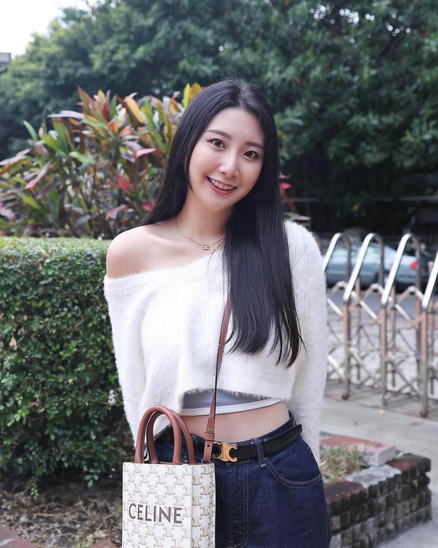 長腿正妹「Wendy」 性感體態引人遐想.....乳量簡直快炸出-第1章-图片2