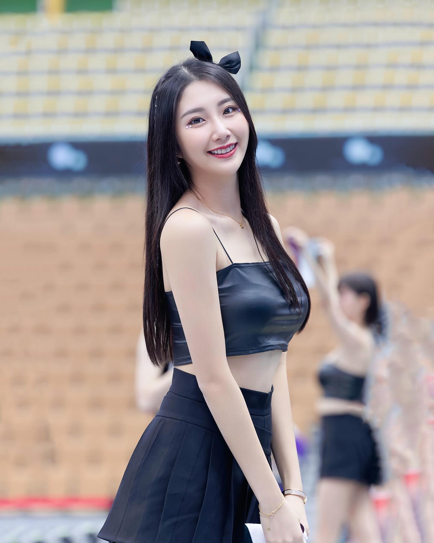 長腿正妹「Wendy」 性感體態引人遐想.....乳量簡直快炸出-第1章-图片4