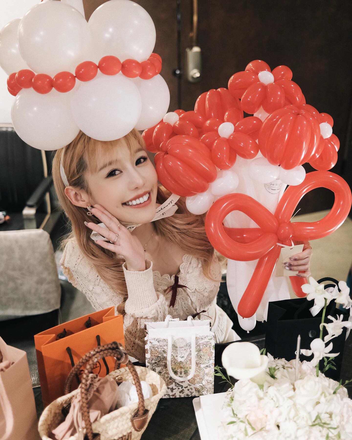 女神「紀卜心」甜美臉蛋讓人看了心神不寧.....瞬間愛上-第1章-图片2