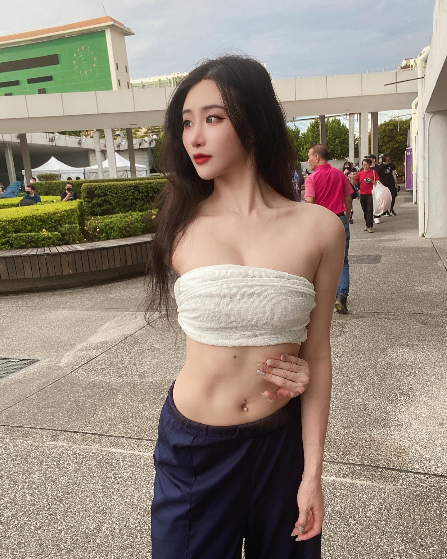 仙女「汪選璇」直挺傲人雙峰掌握流量密碼-第1章-图片4