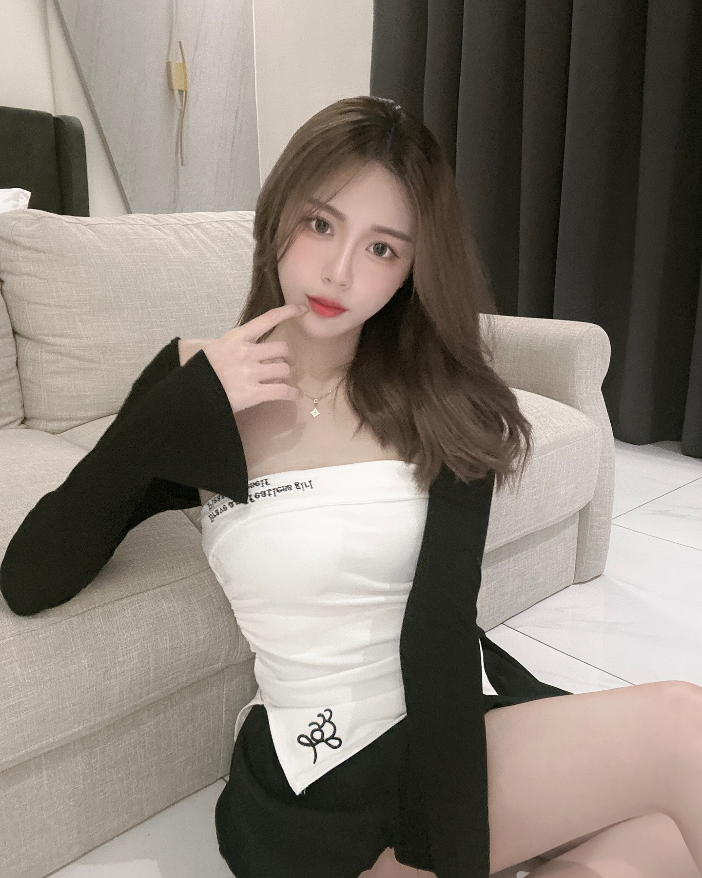 辣妹「菁菁」電力十足勾人大眼 一笑就能勾人心魂-第1章-图片2