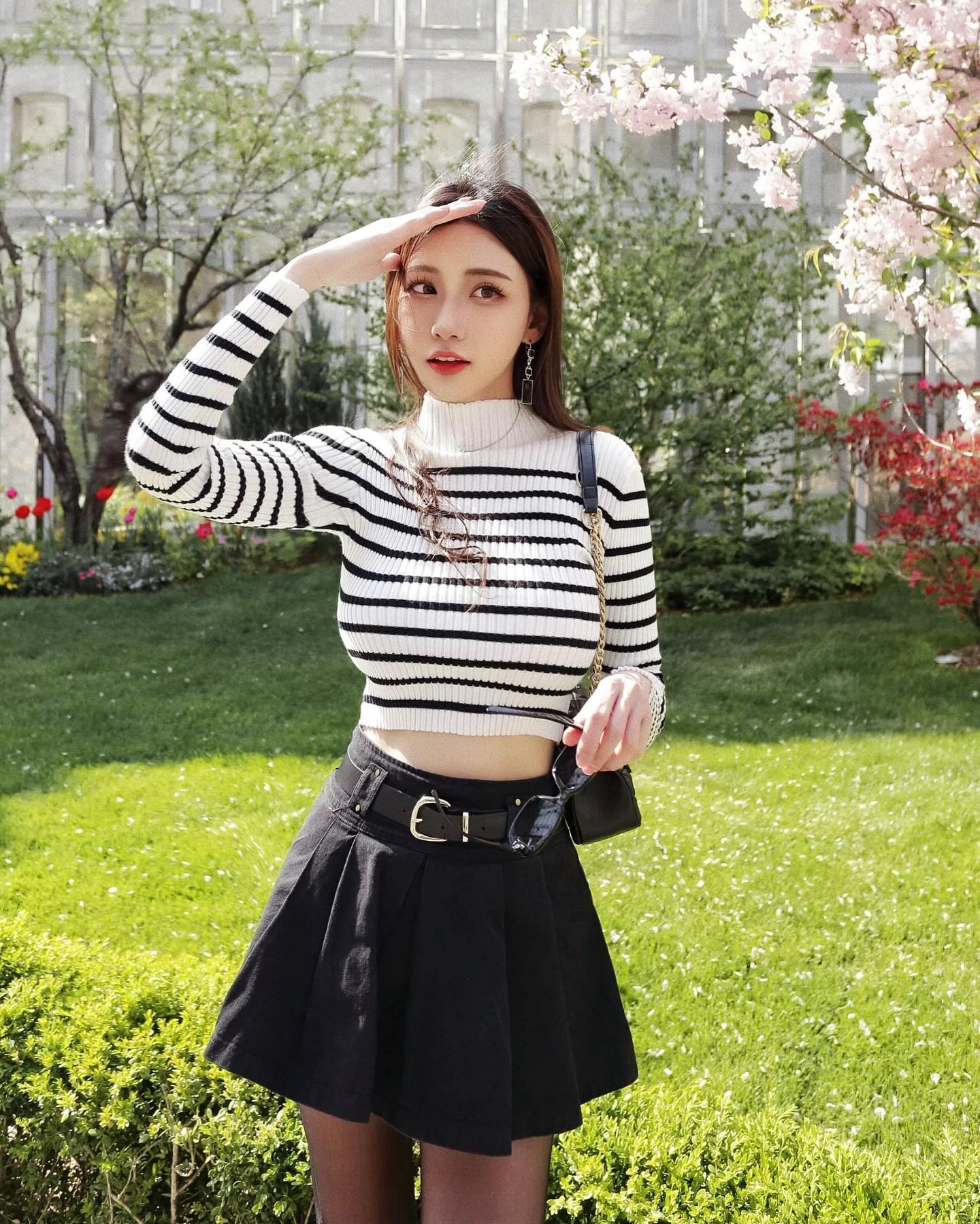 長腿正妹「Candice蔡譯心」姣好身材若隱若現 露出驚為天人-第1章-图片1