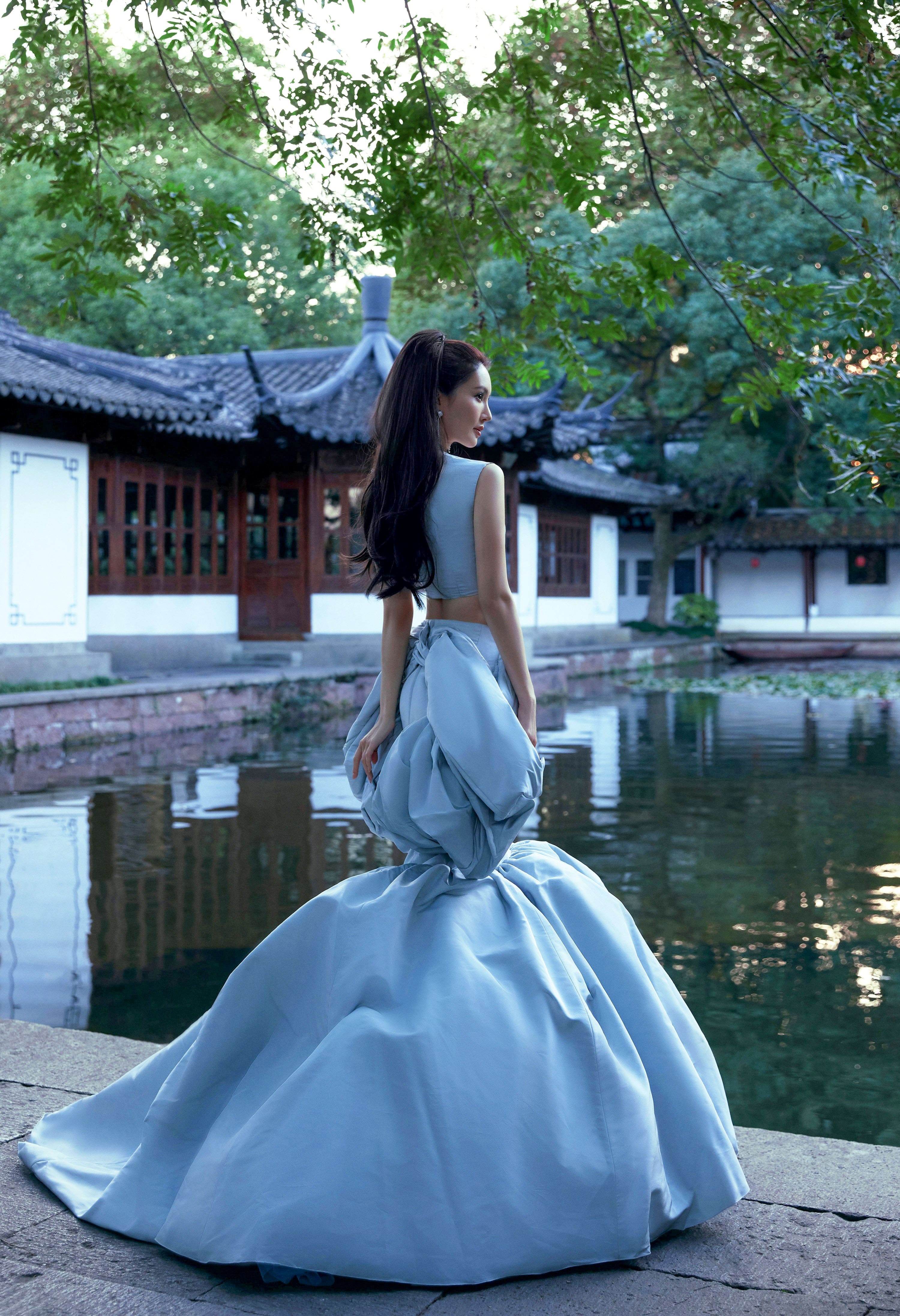 水波漣漪 蕩漾秋景燦爛—金晨[高清套圖]-第1章-图片1