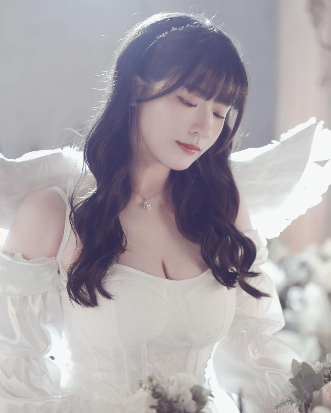 大眼甜心「球球 MiKa」飽滿雙乳隨時蹦出 誘惑力滿滿-第1章-图片7