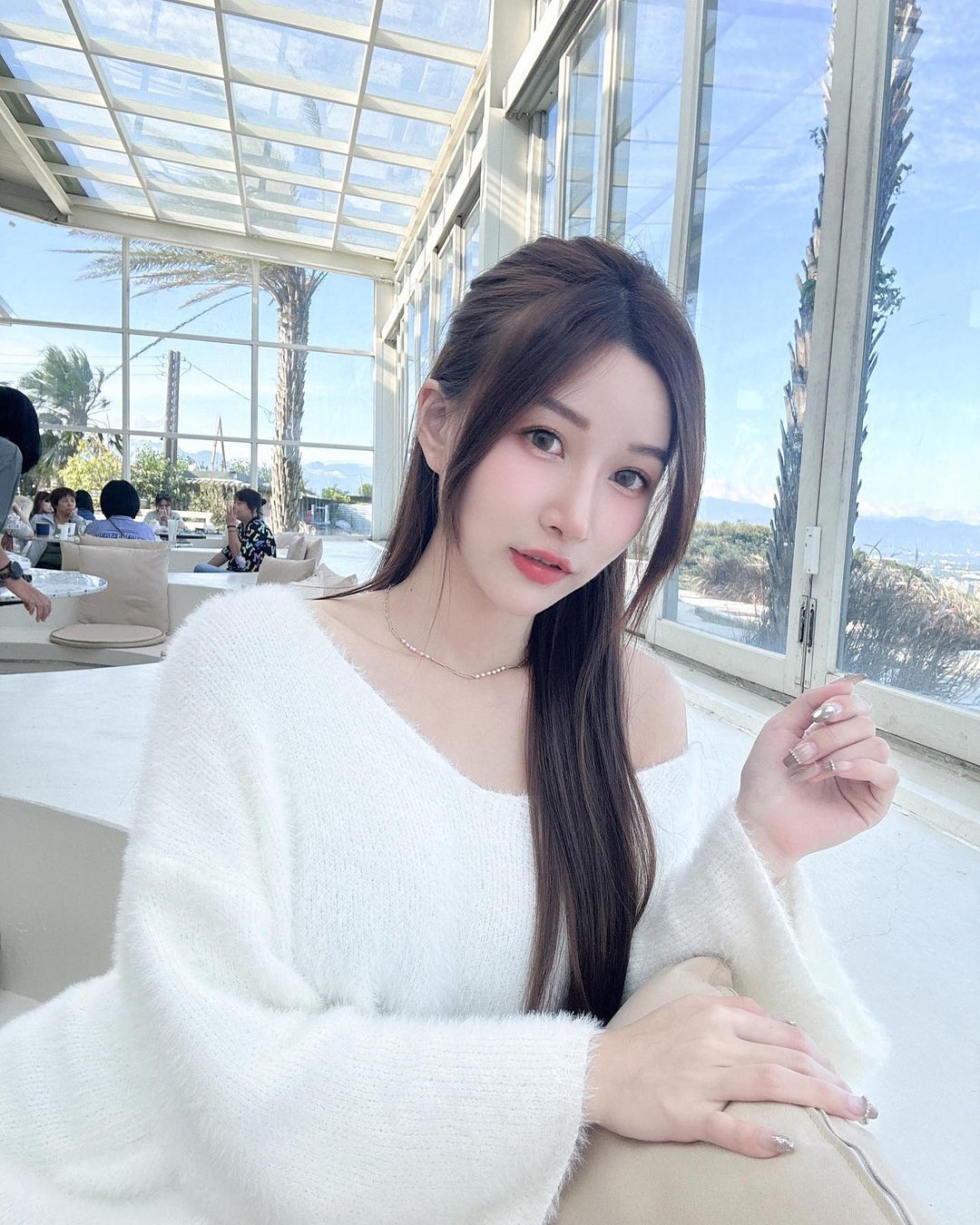 正妹「妮娜張張」傲人曲線 美照白皙性感好吸睛-第1章-图片8