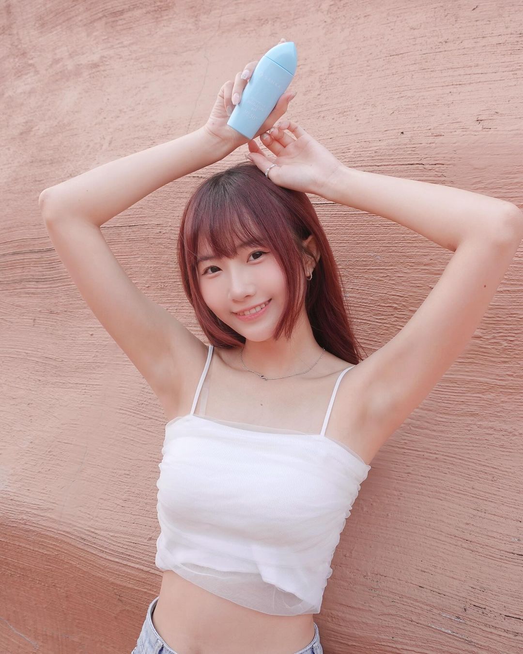 「陳愉」滿滿的甜美笑容清純誘惑 一眼瞬間就戀愛了-第1章-图片2