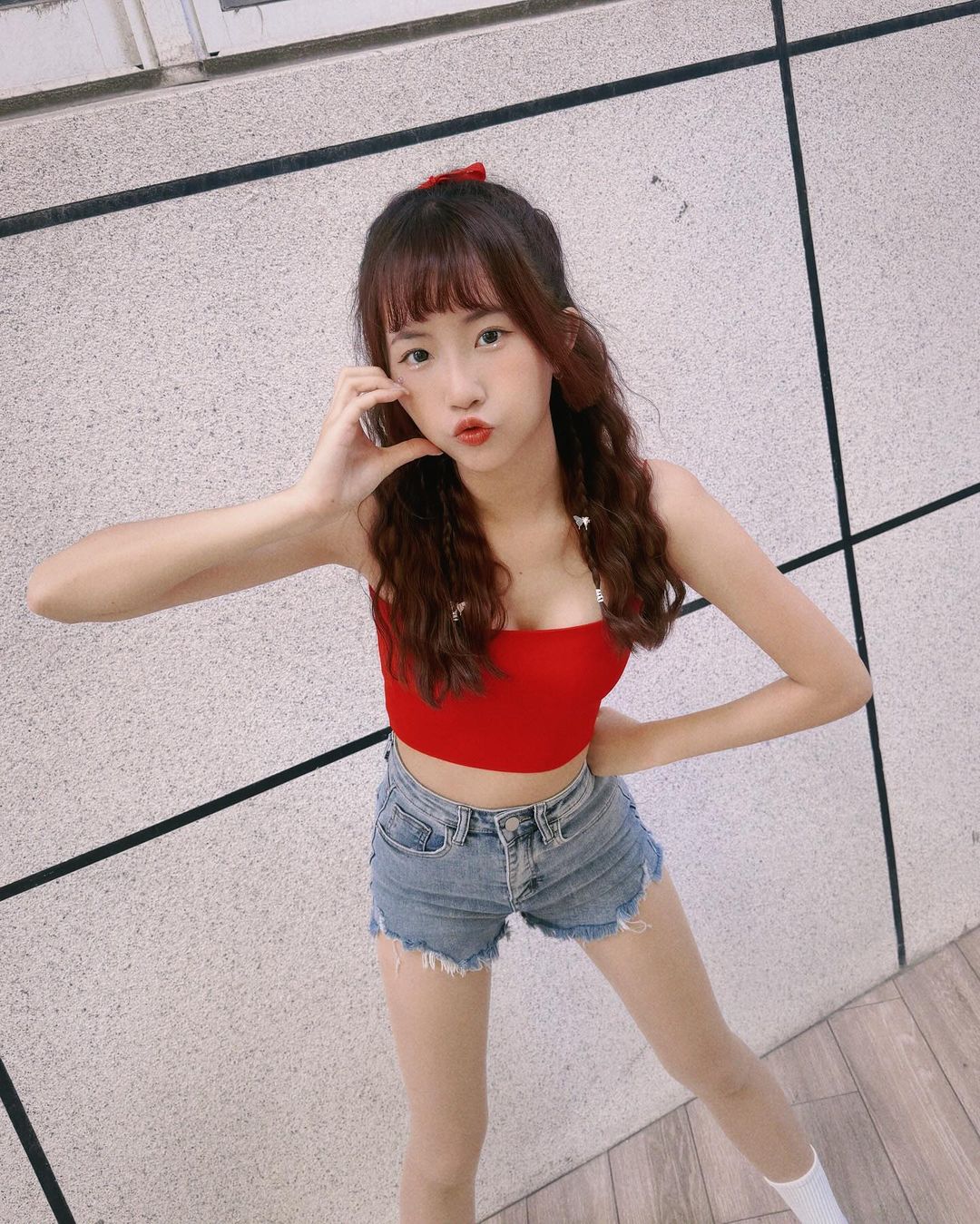 「陳愉」滿滿的甜美笑容清純誘惑 一眼瞬間就戀愛了-第1章-图片4