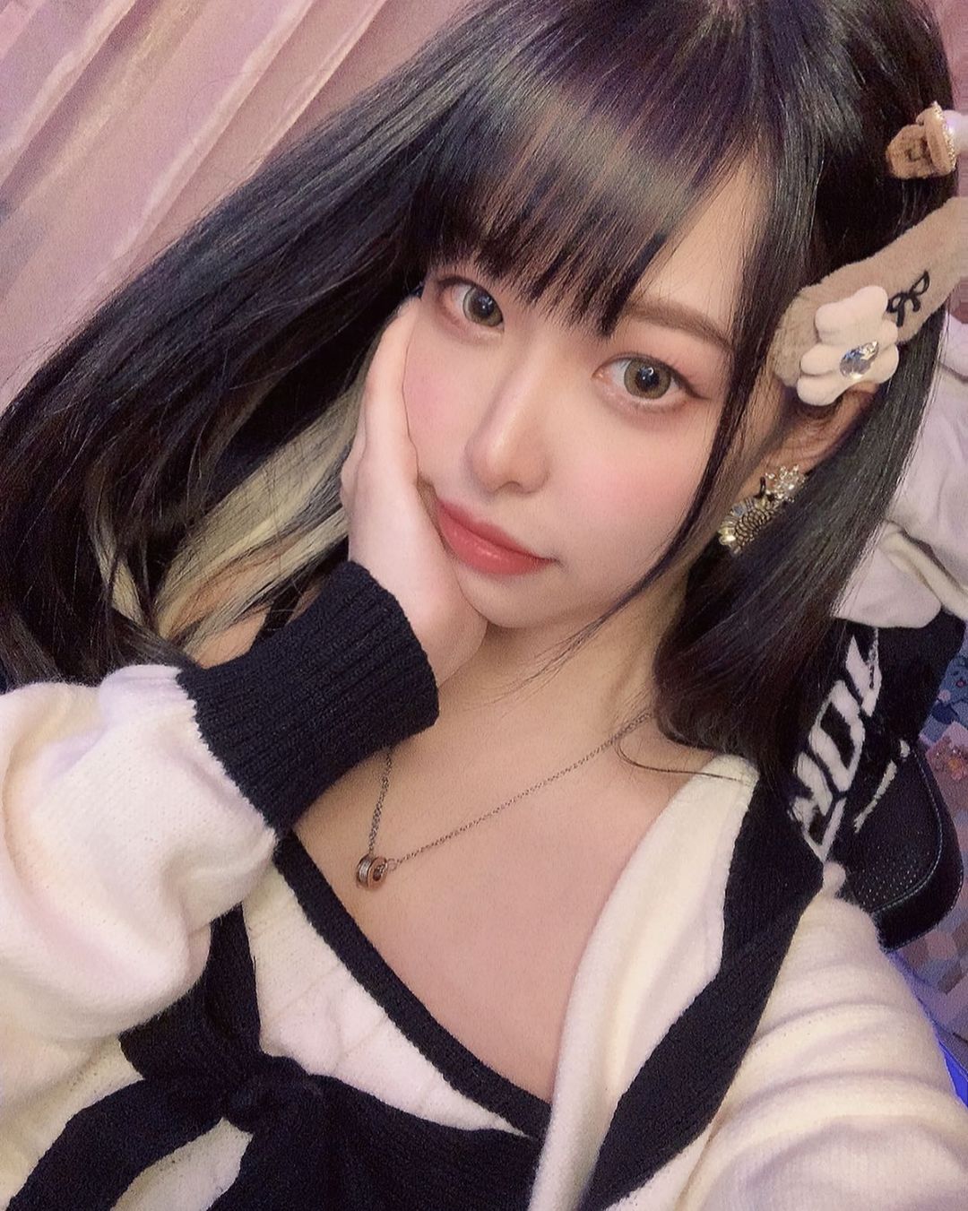 正妹「妲妲」白皙嫩乳身材 優質比例充滿誘惑-第1章-图片9