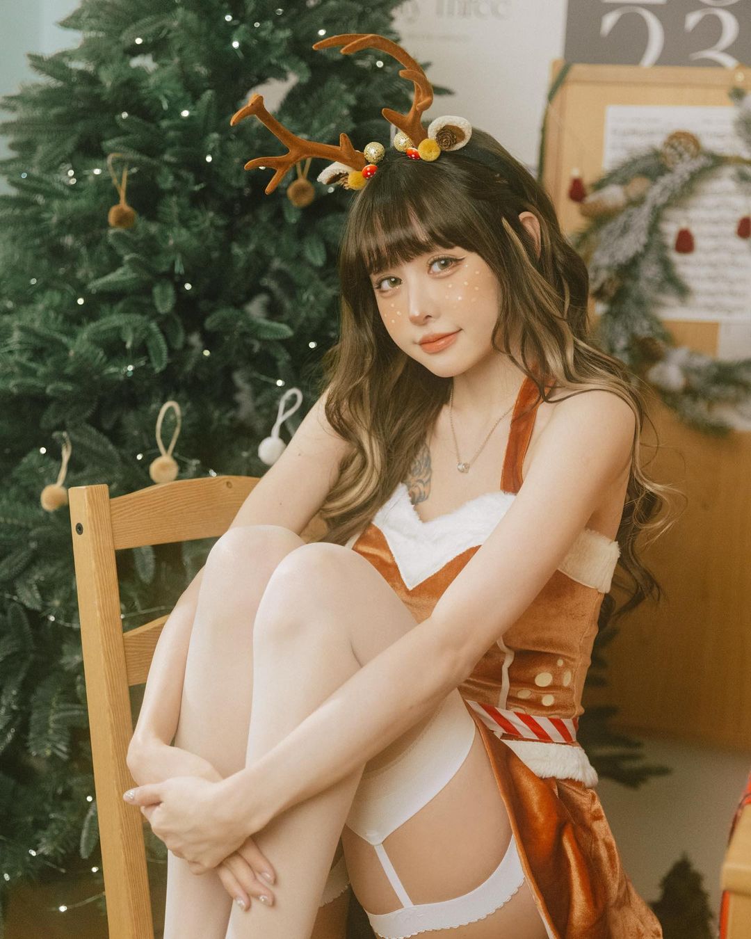 甜美妹子「王依渟」 笑容充滿療癒感 露出大膽惹火視角-第1章-图片10