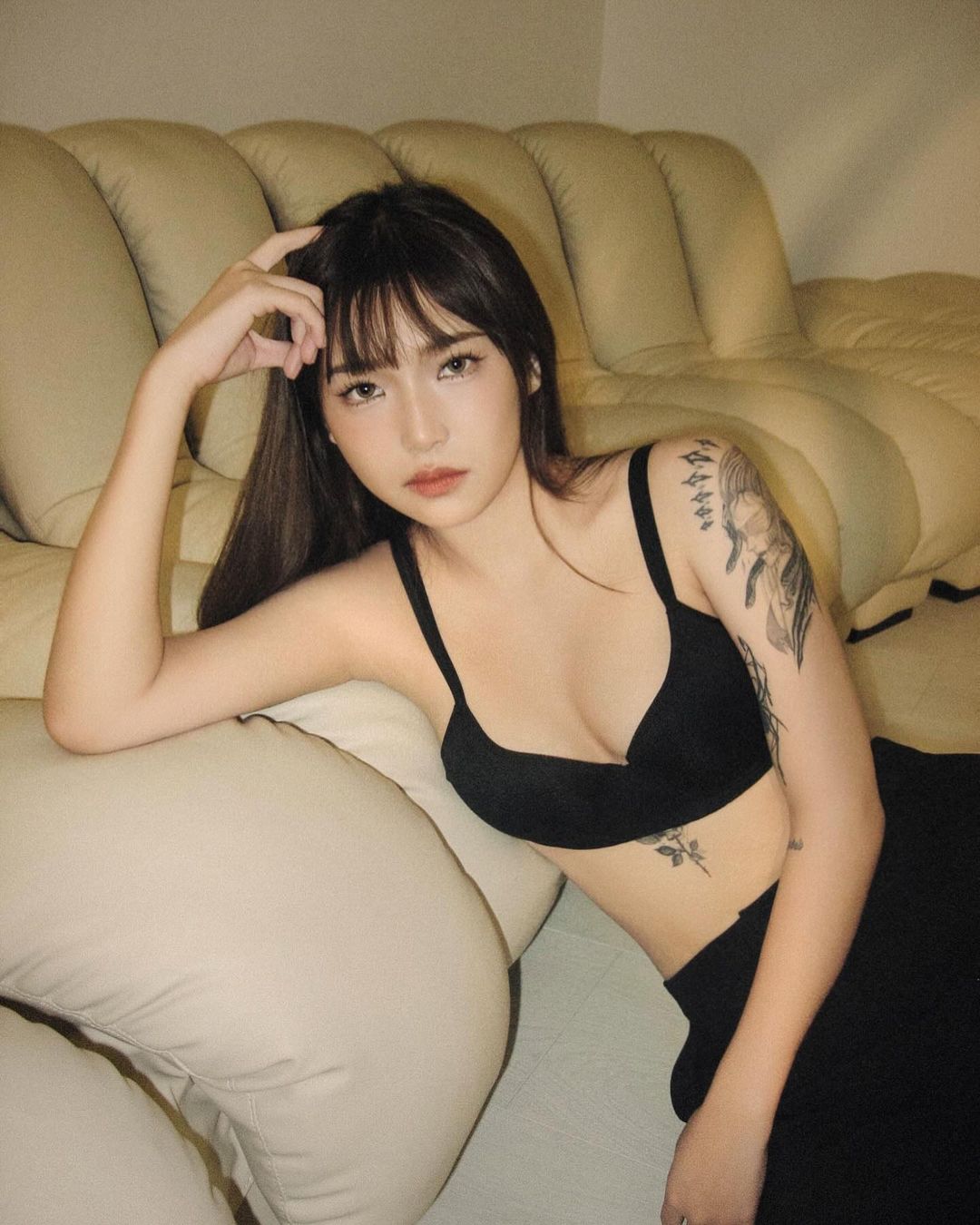 正妹實況「哈耿」可愛又性感 白嫩身材讓人搖搖欲墜-第1章-图片10