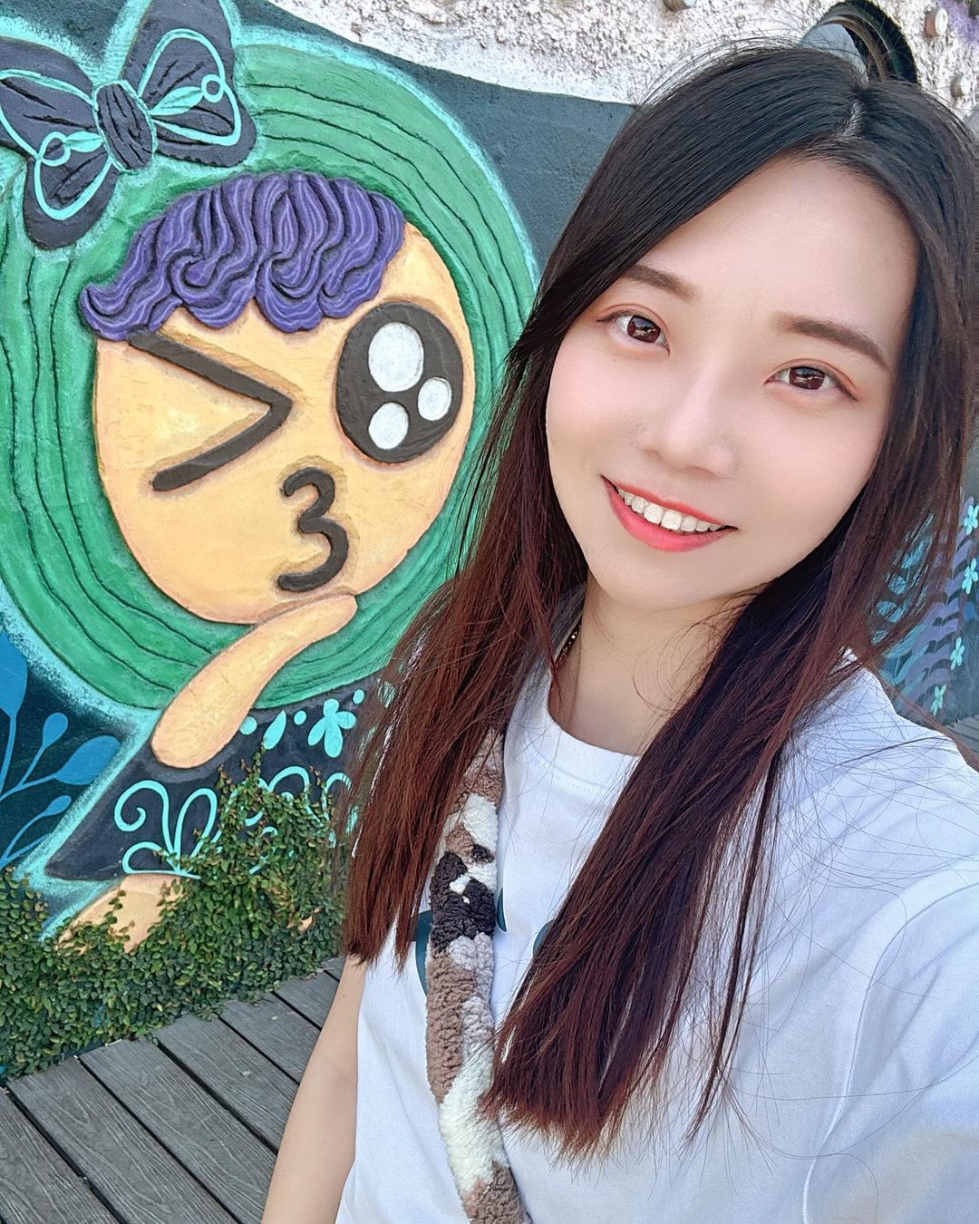 清秀女孩「庭庭」純白雪肌清新淡雅 甜美外表隱藏火辣曲線-第1章-图片2