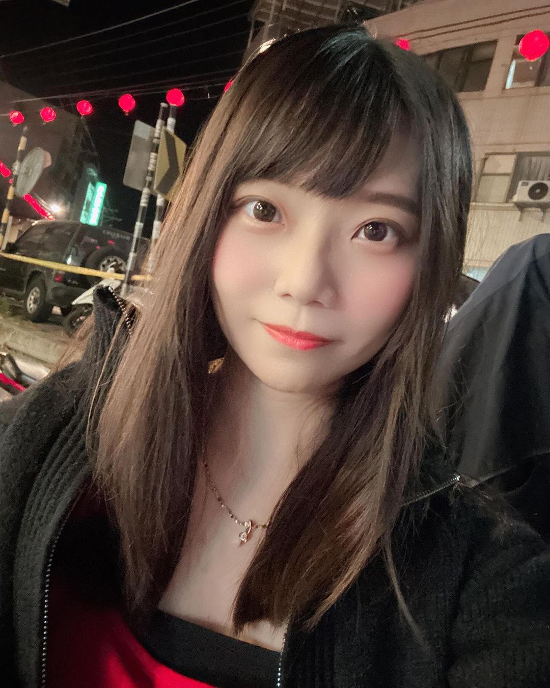 清秀女孩「庭庭」純白雪肌清新淡雅 甜美外表隱藏火辣曲線-第1章-图片6