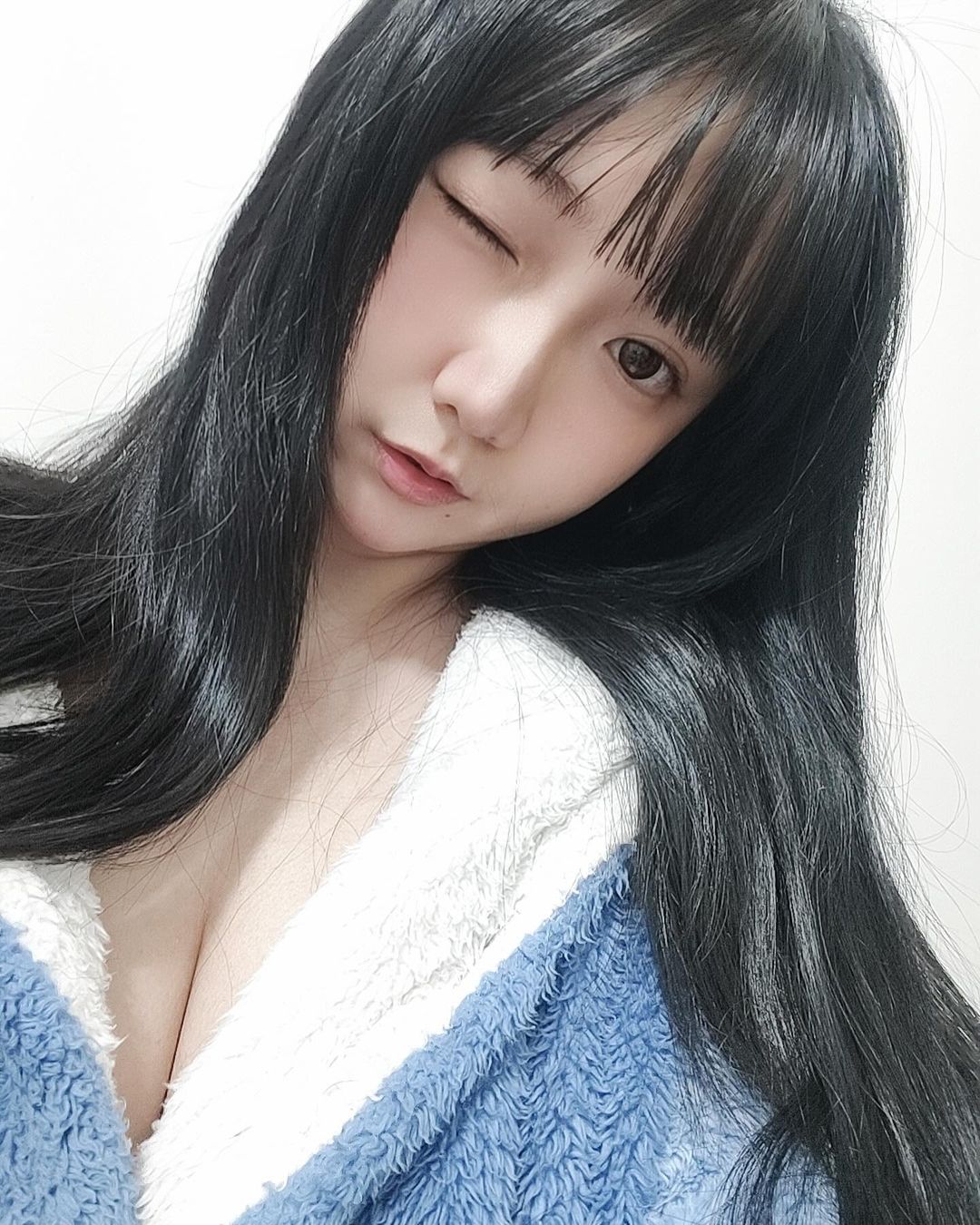 正妹「徐柑仔」逆天身材發育成熟 重量感破表-第1章-图片5