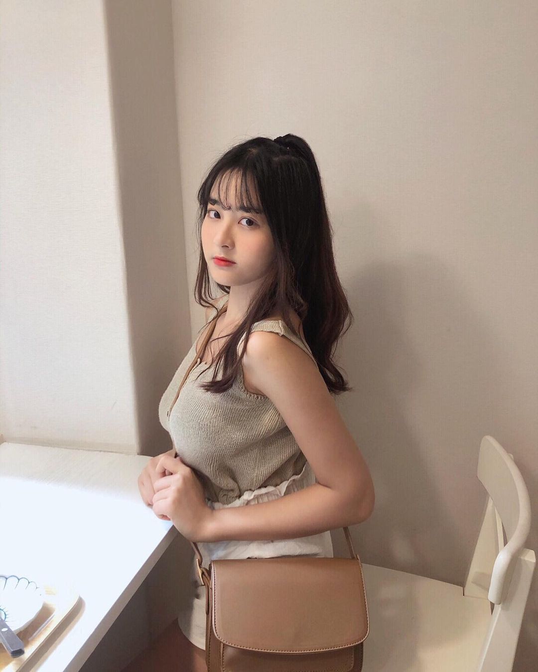 「余家儀Angelene」水汪大眼笑起來太甜美 身材實在有料-第1章-图片9