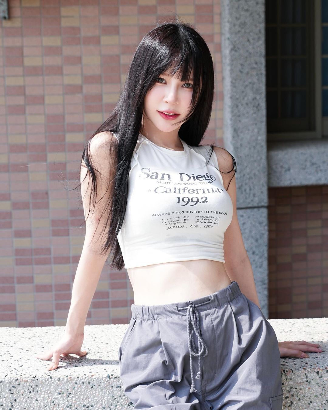 正妹實況主「喬希啊」甜美臉蛋搭配兇兇身材 散發魅力-第1章-图片1