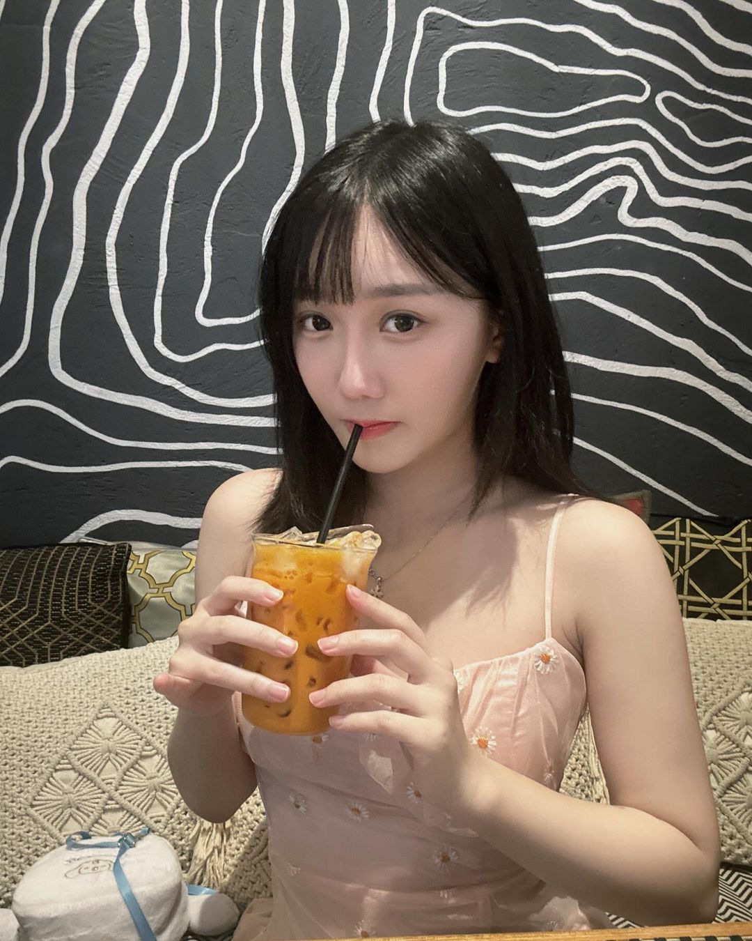 絕美正妹「蝴蝶兒」渾圓大眼清純稚嫩微性感 粉嫩嘴唇太迷人-第1章-图片3