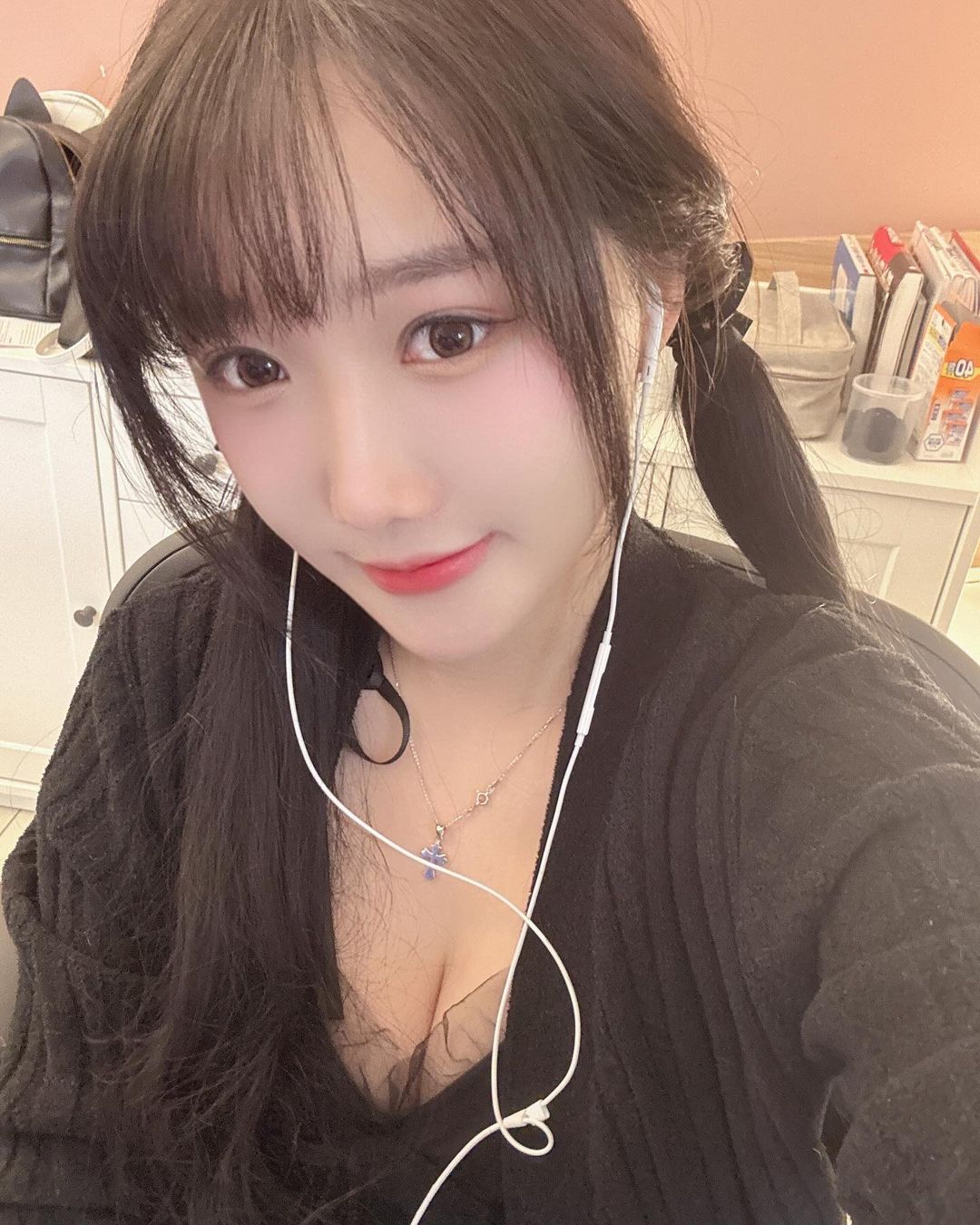 絕美正妹「蝴蝶兒」渾圓大眼清純稚嫩微性感 粉嫩嘴唇太迷人-第1章-图片5