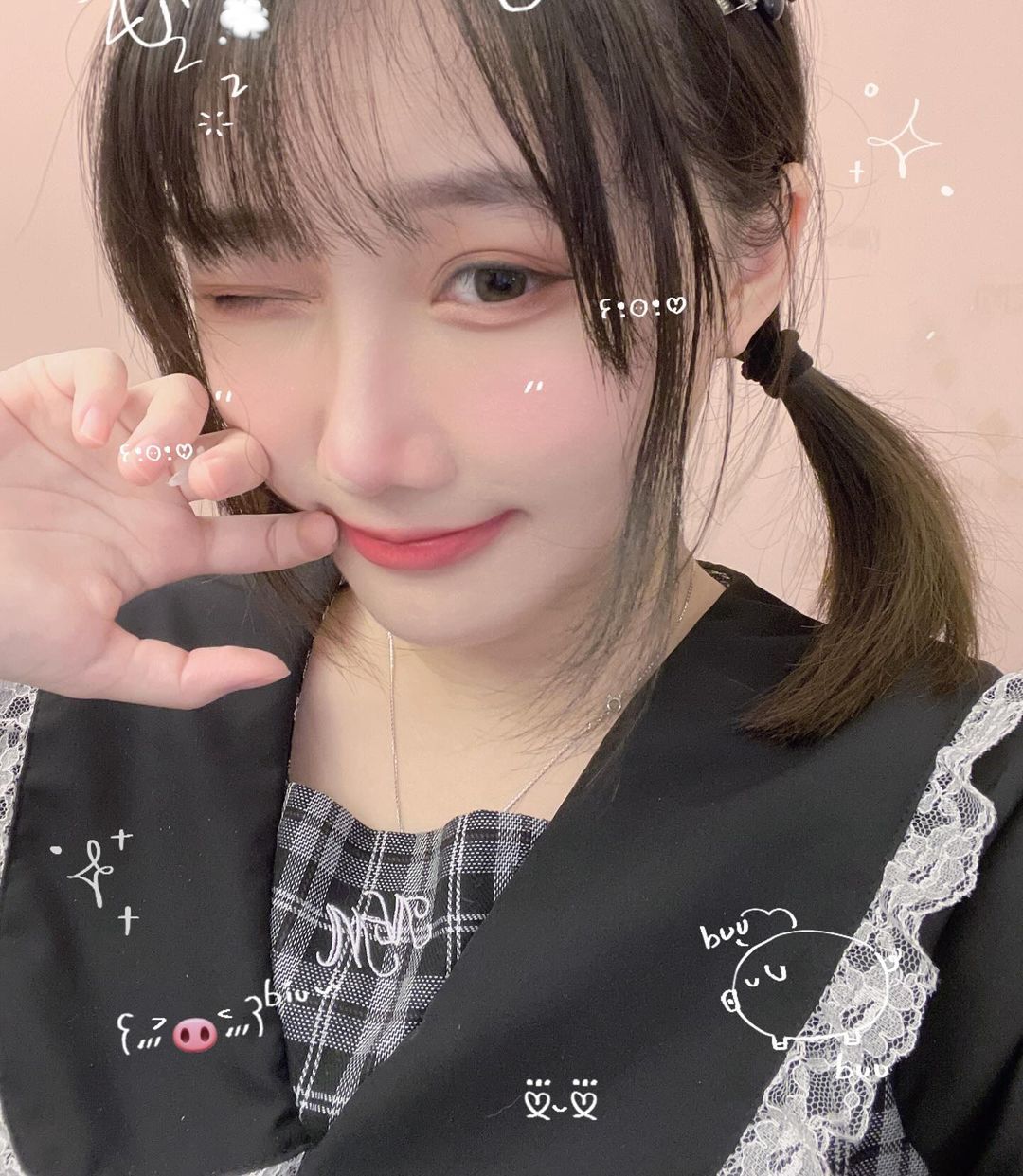 絕美正妹「蝴蝶兒」渾圓大眼清純稚嫩微性感 粉嫩嘴唇太迷人-第1章-图片10