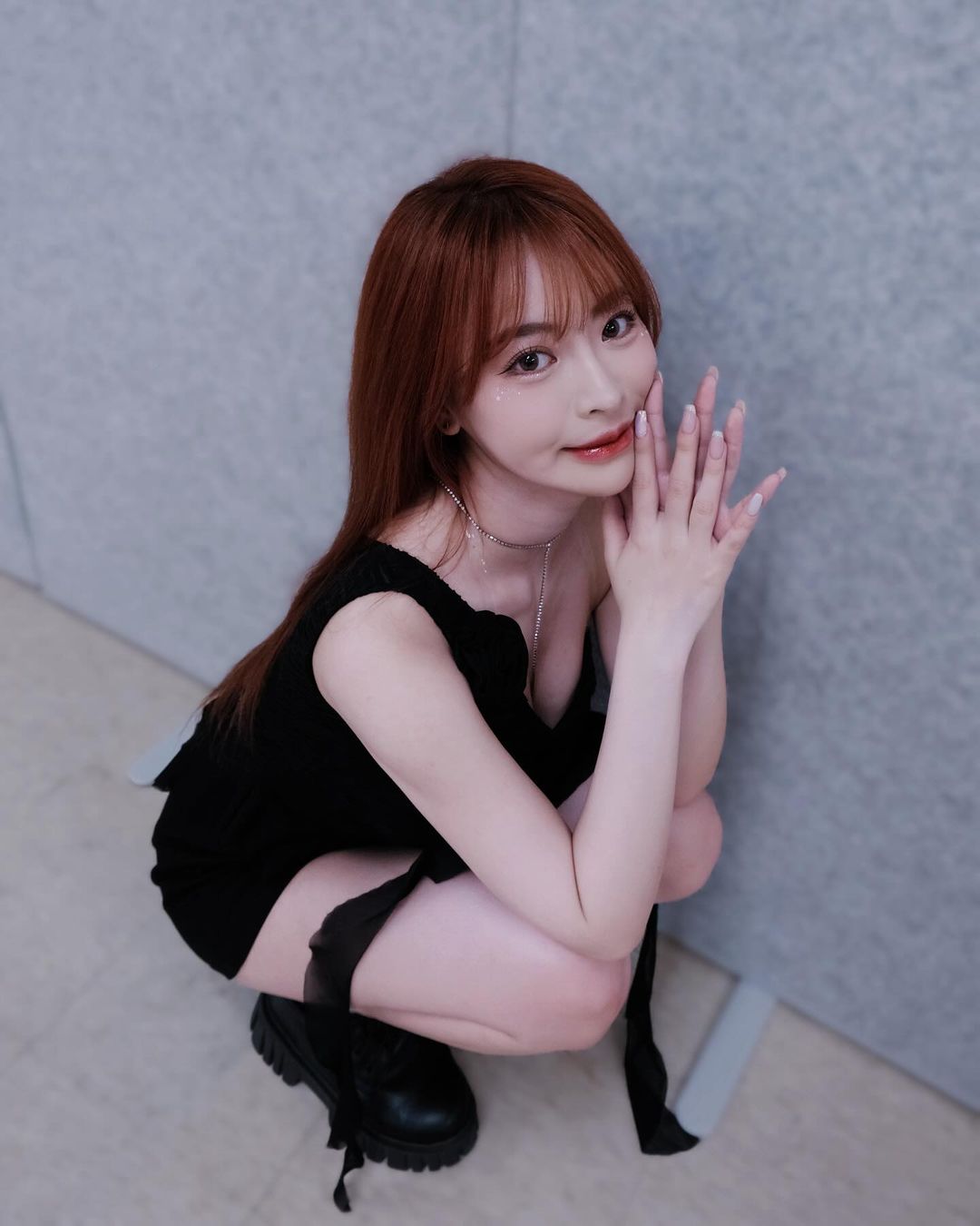 大眼正妹「心韻xin」誘人胴體若隱若現 挑逗不斷太殘暴-第1章-图片3