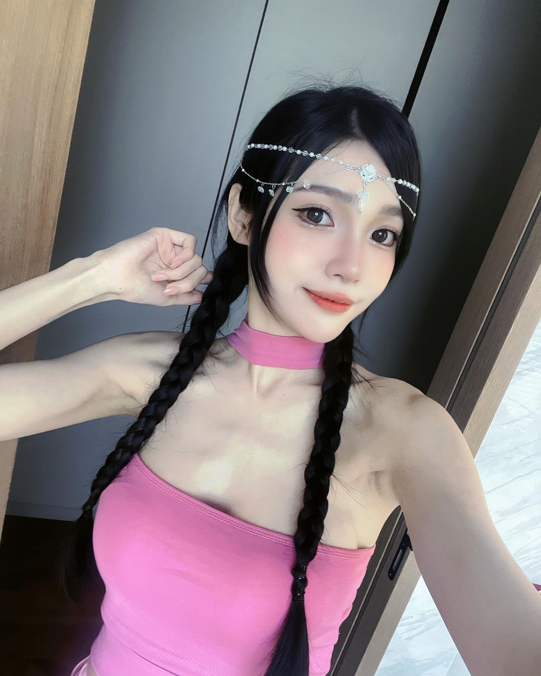 正妹「許小葆」豐滿又窈窕太犯規 身材真誘人-第1章-图片3