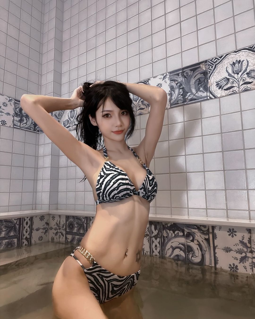 正妹「許小葆」豐滿又窈窕太犯規 身材真誘人-第1章-图片5