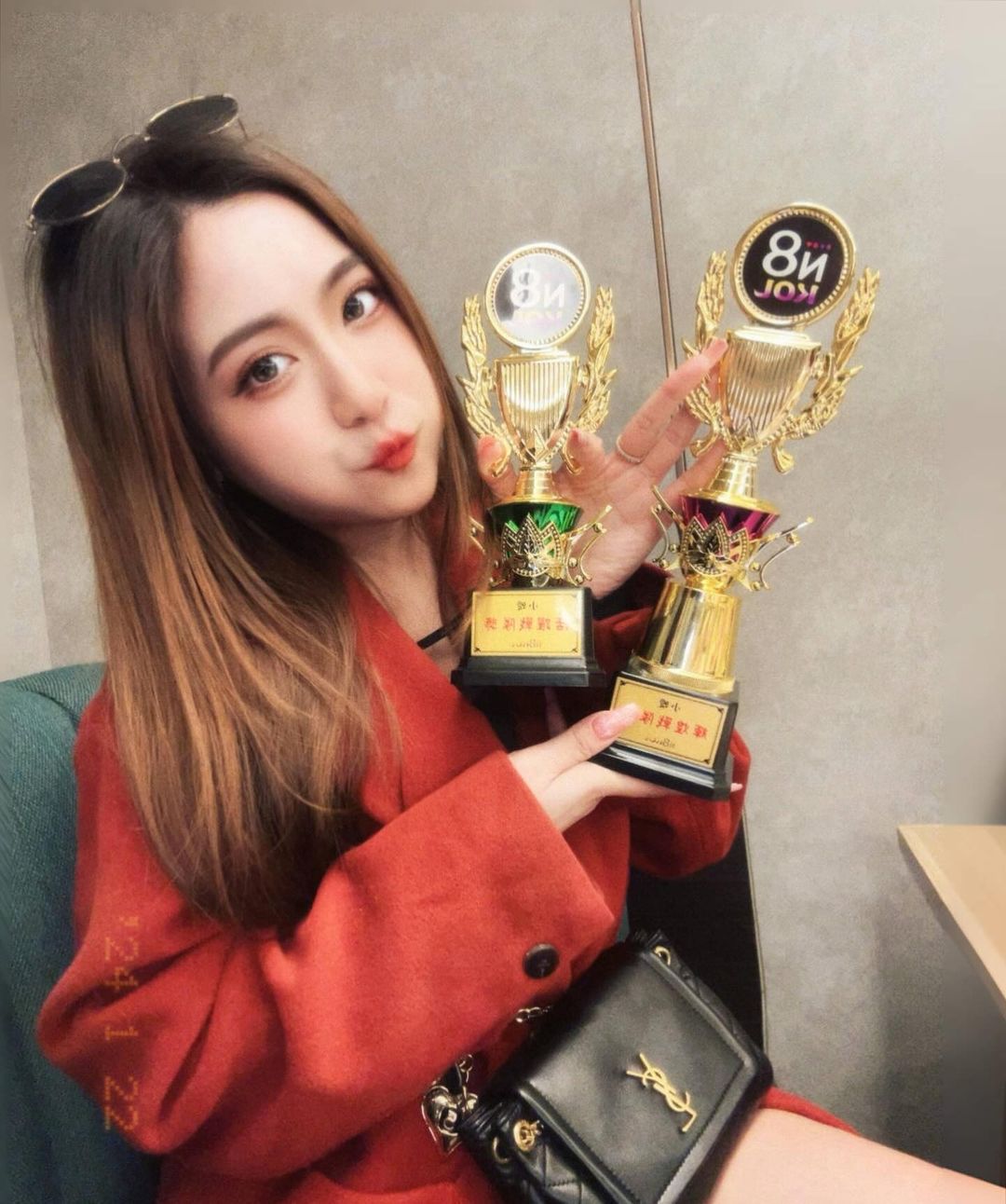 正妹「小璦AiHsieh」腰束奶膨…身材辣到受不了-第1章-图片5