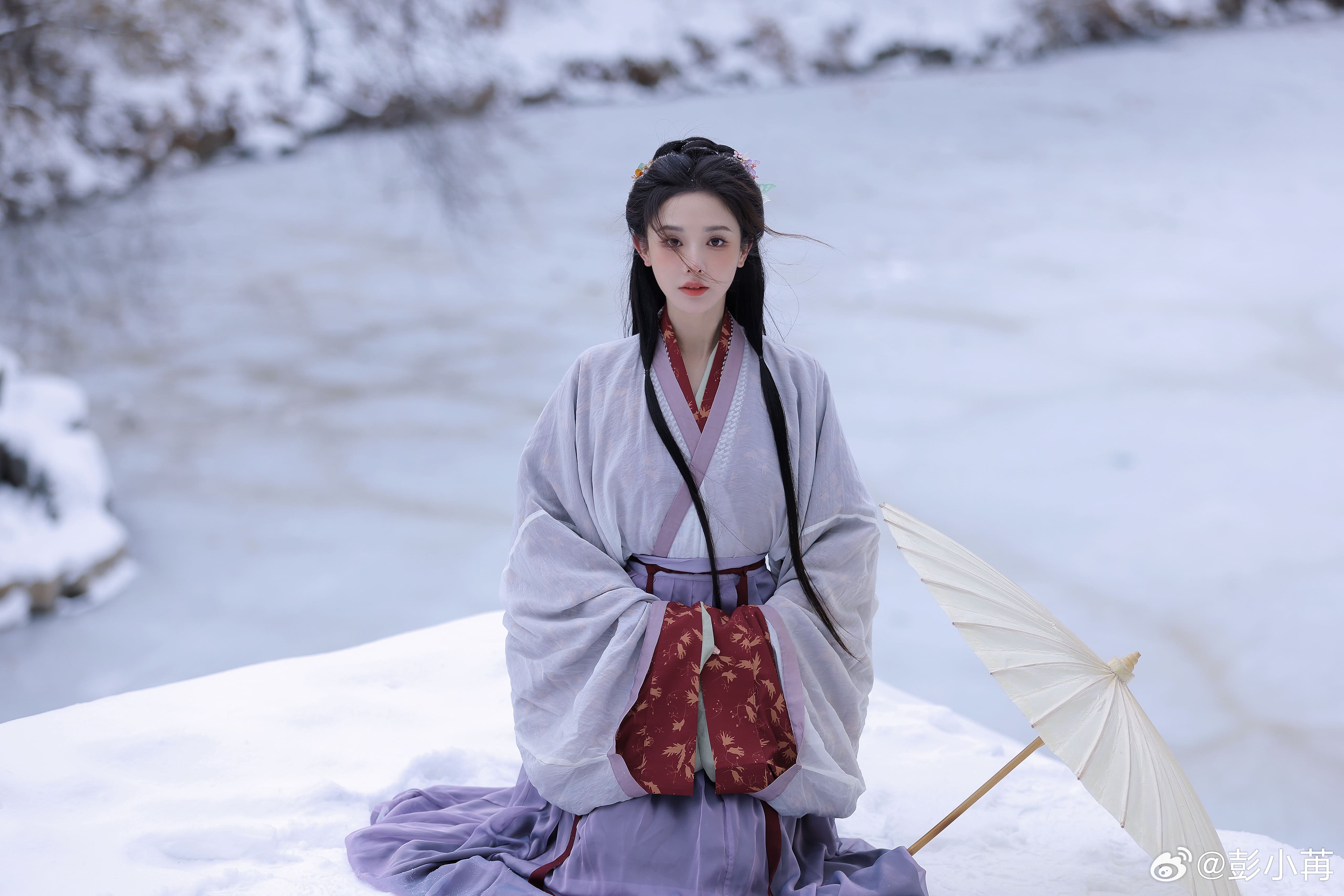 白雪輕衫一剪梅—彭小苒[高清套圖]-第1章-图片11