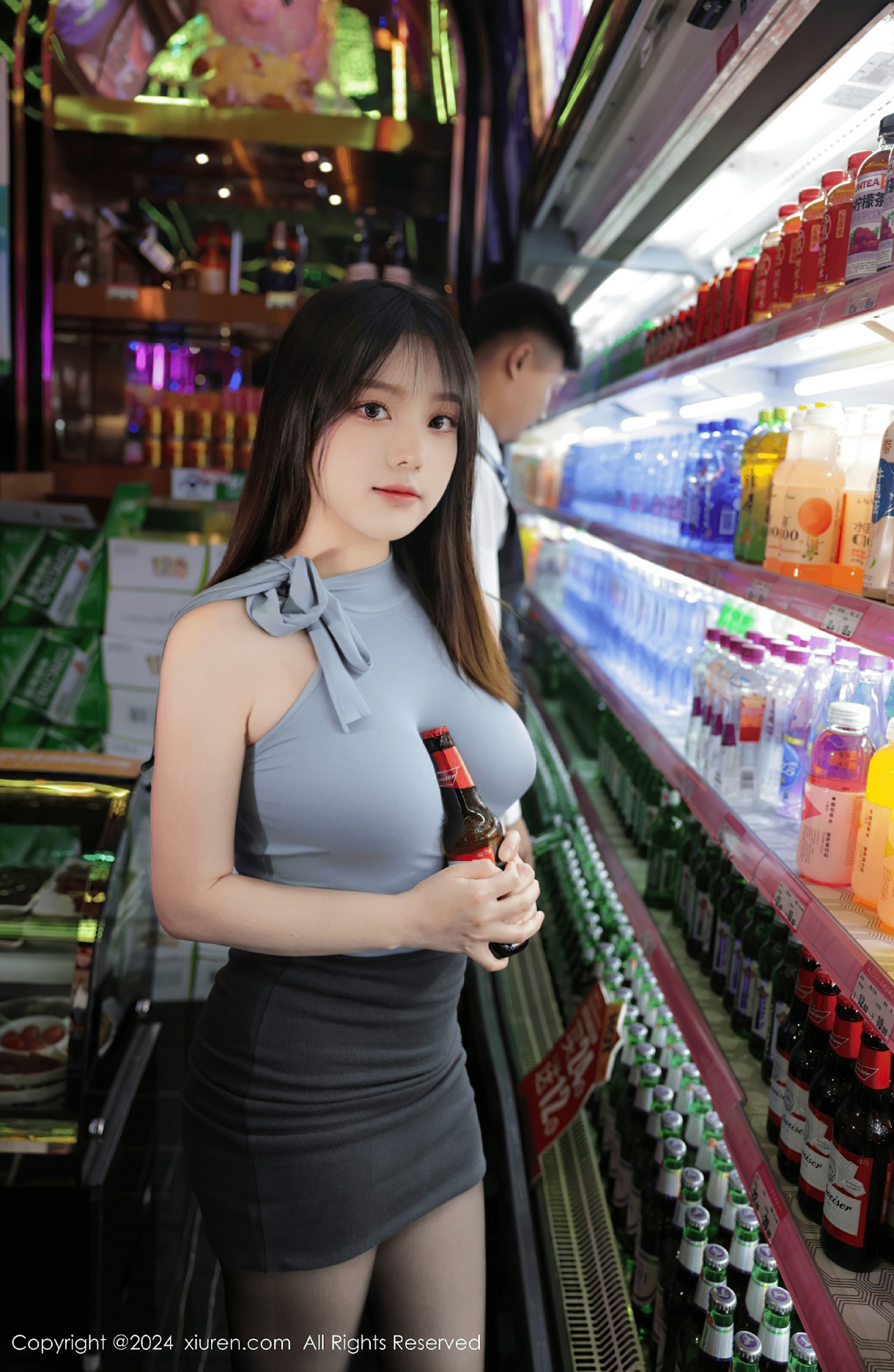 【網路收集】秀人模特豆瓣醬 內部私購 KTV酒瓶插穴-第1章-图片6