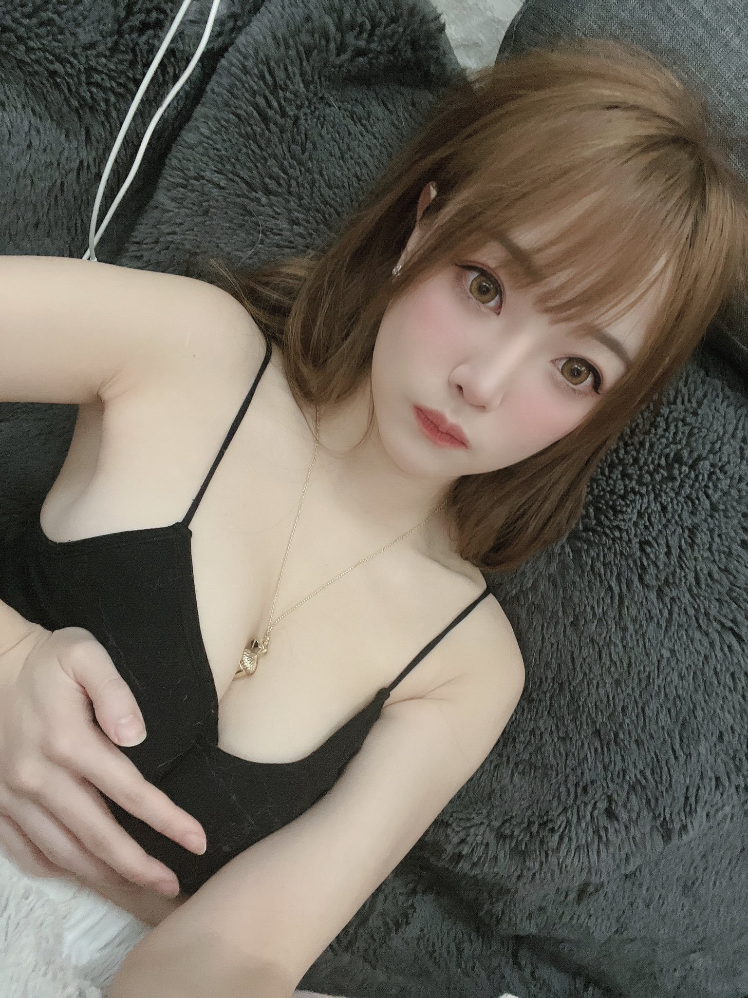 辣模穿「奇怪比基尼」自嘆好猛「這樣包」要撐爆了-第1章-图片3