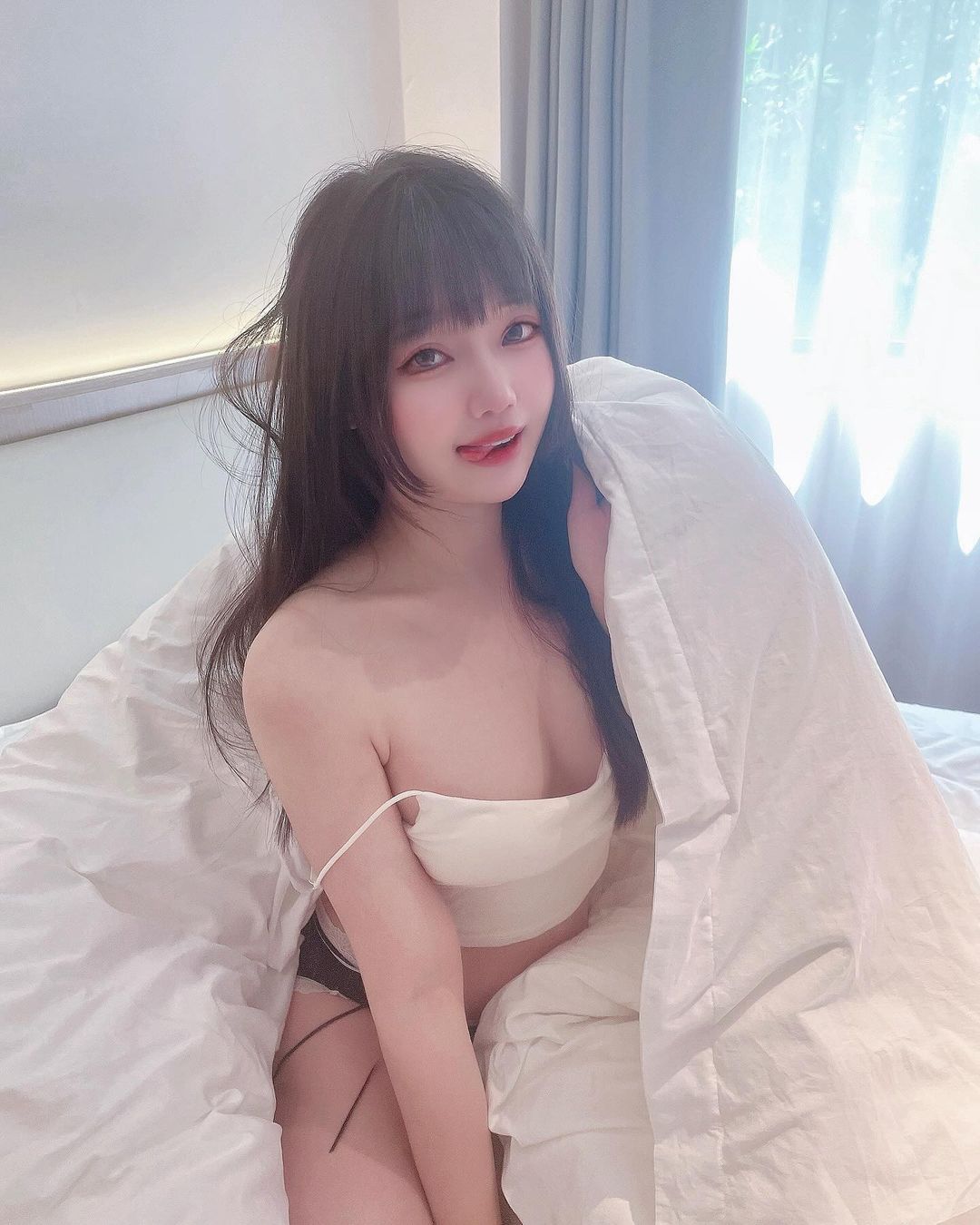 實況正妹「願願Yuan」飽滿身材勾住你的心！微笑電死整票男粉-第1章-图片7