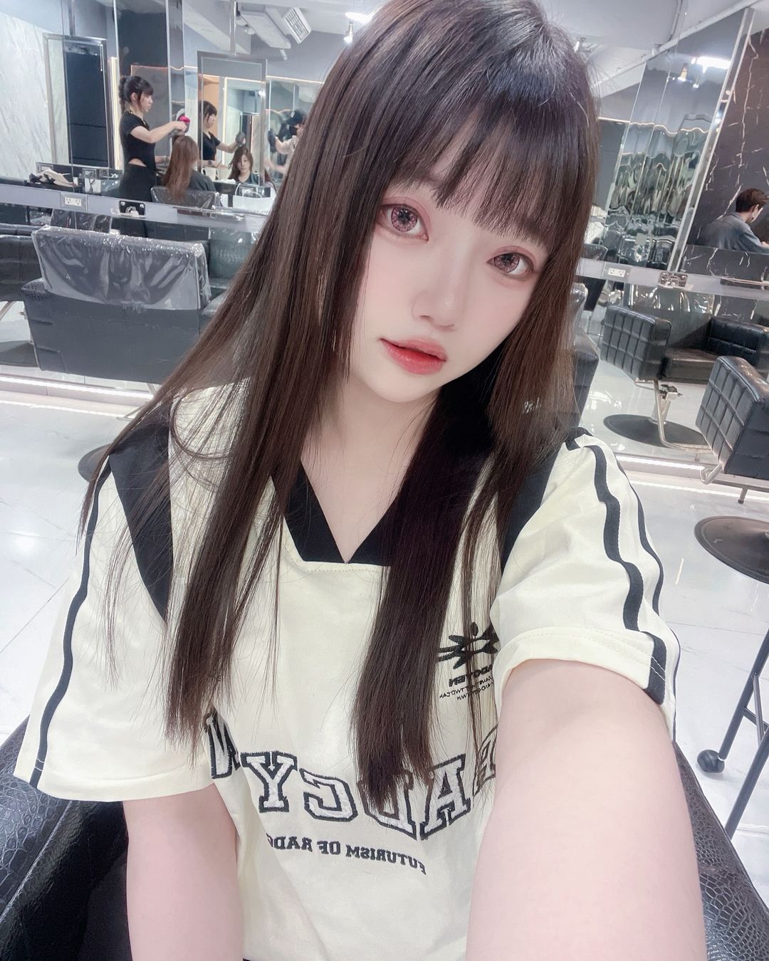 實況正妹「願願Yuan」飽滿身材勾住你的心！微笑電死整票男粉-第1章-图片10