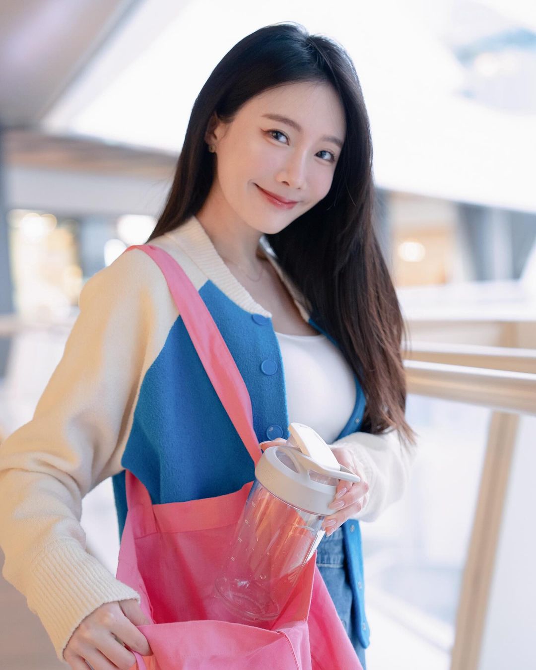 女神級「鄔又曦Claire」療癒笑容讓人胃口大開-第1章-图片4