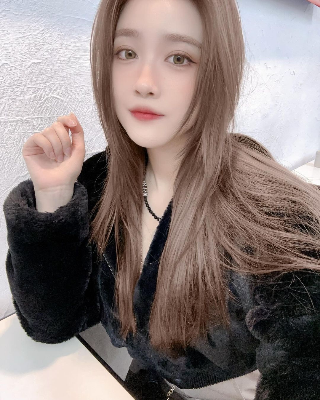 氣質女神「凱琪K7」身材纖細迷人 雪白美乳養眼開放福利-第1章-图片4