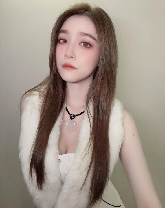 氣質女神「凱琪K7」身材纖細迷人 雪白美乳養眼開放福利-第1章-图片7