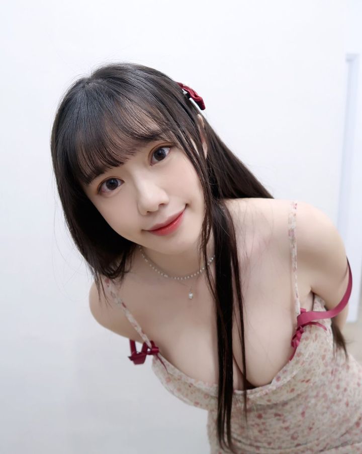 美乳甜心「皮皮17Baby」解放身材最誘人一面 有夠兇猛-第1章-图片5