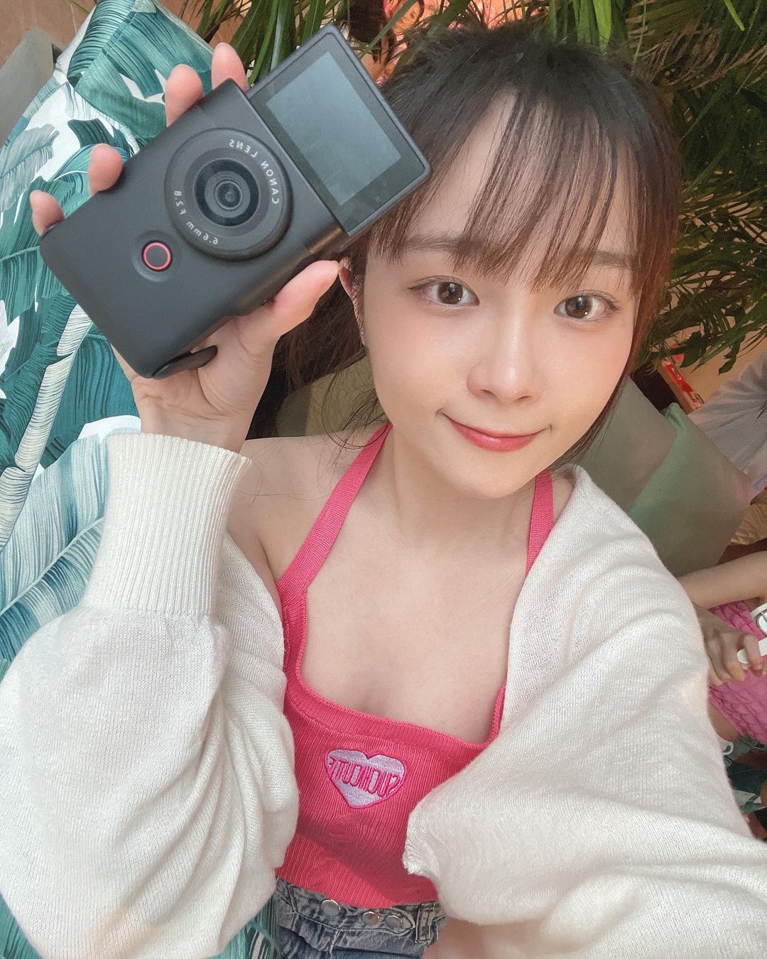 甜心女孩「庭米」仙氣逼人！搭配性感慵懶 看得都醉了-第1章-图片7