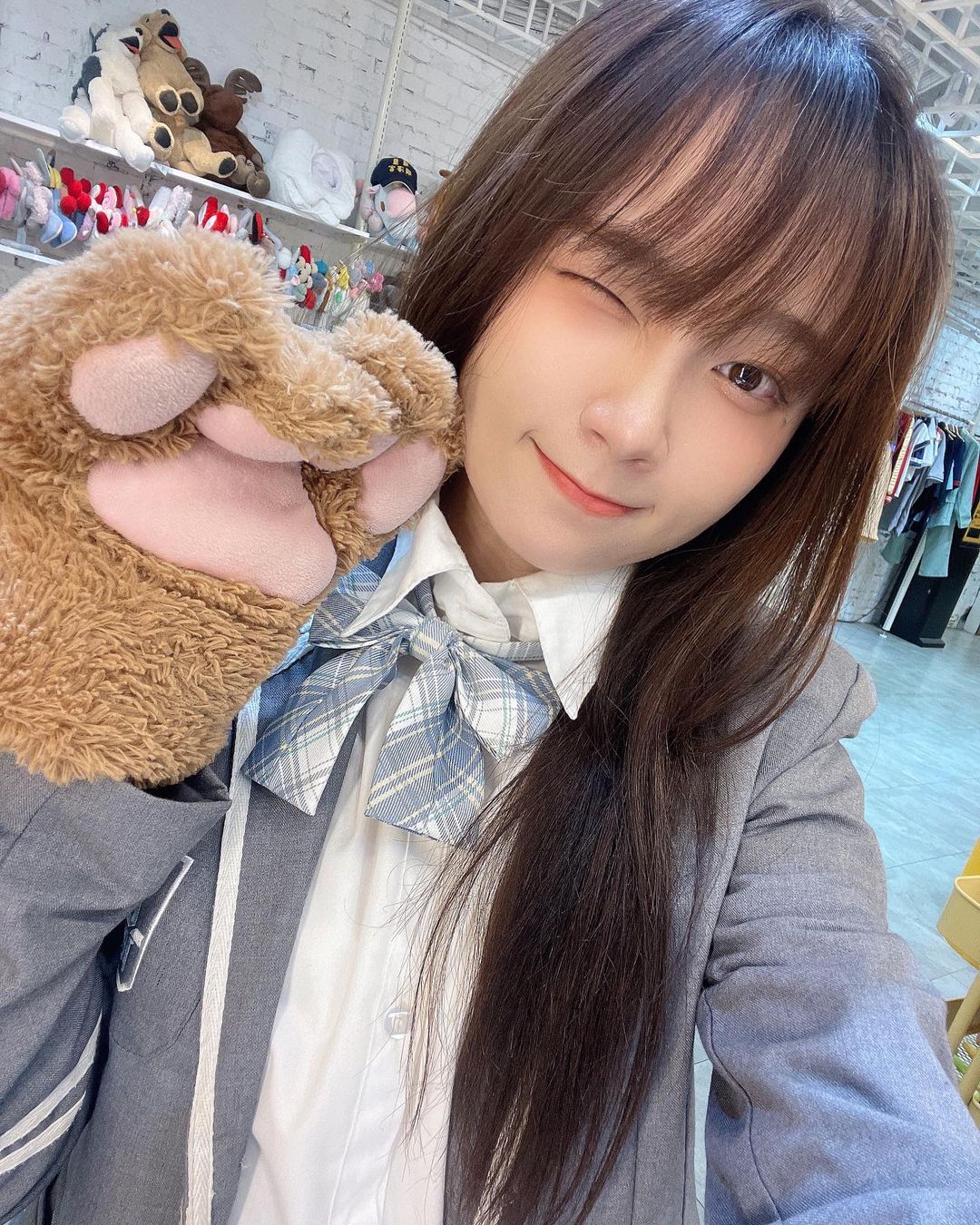 甜心女孩「庭米」仙氣逼人！搭配性感慵懶 看得都醉了-第1章-图片9